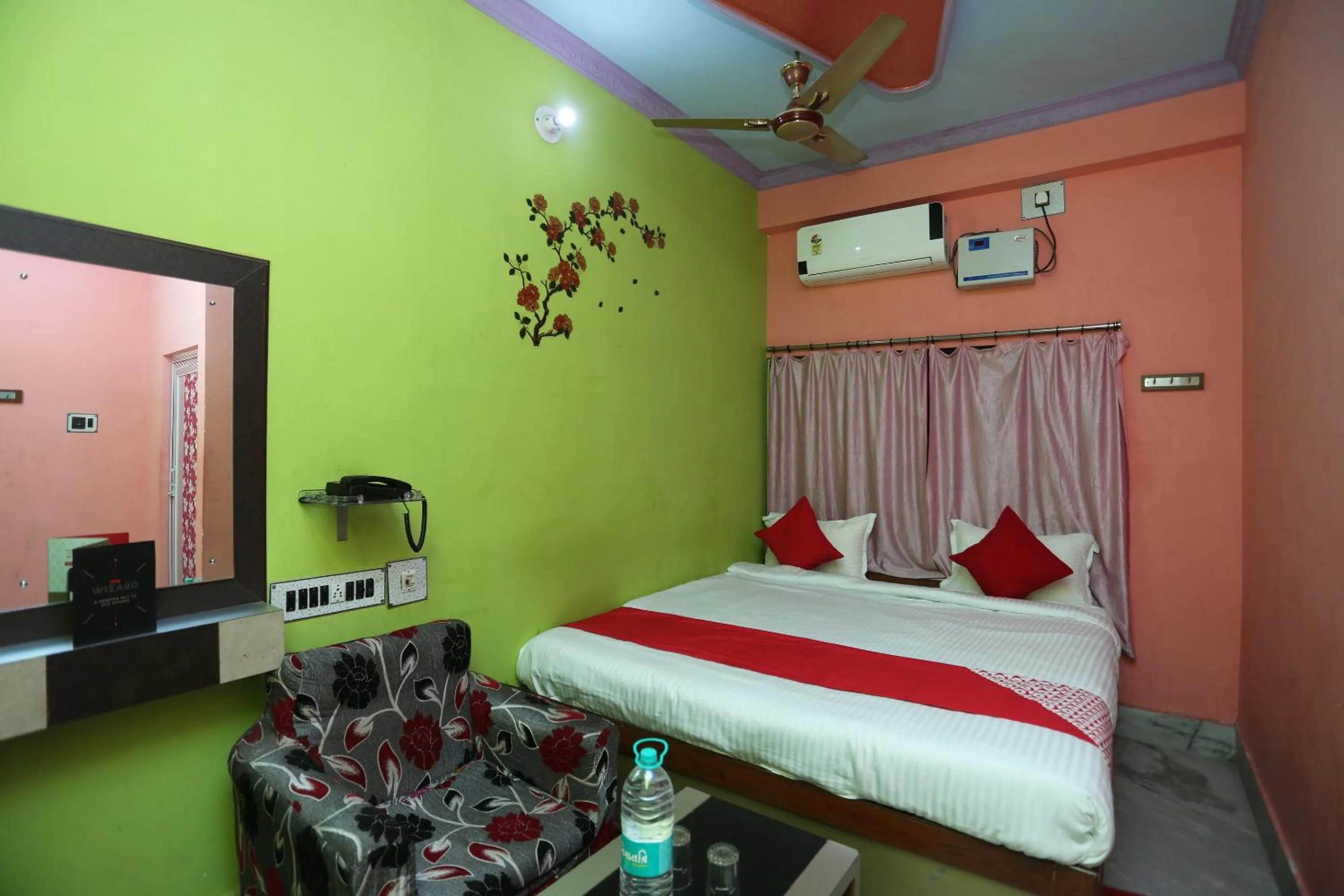 Lobby or reception, Bed in Hotel O Sanjog