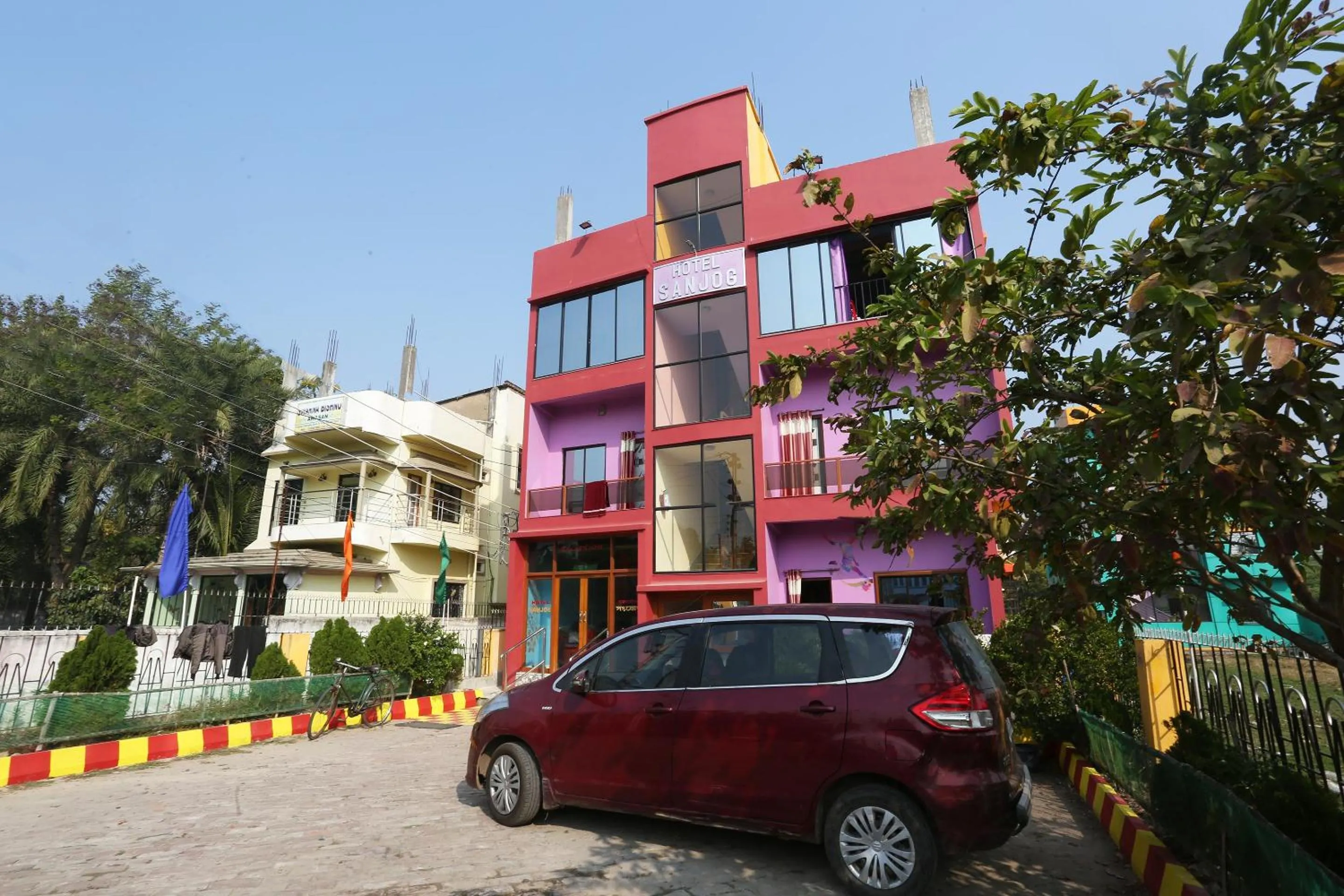 Facade/entrance in Hotel O Sanjog