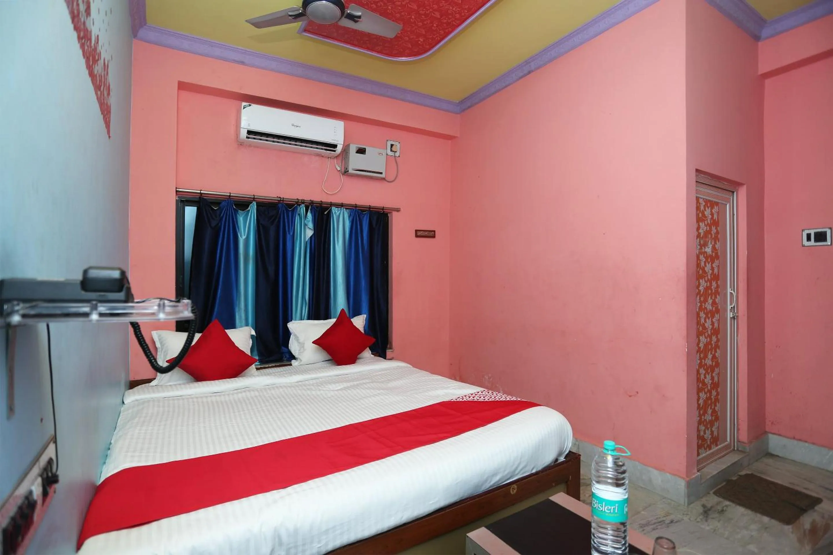 Bedroom, Bed in Hotel O Sanjog