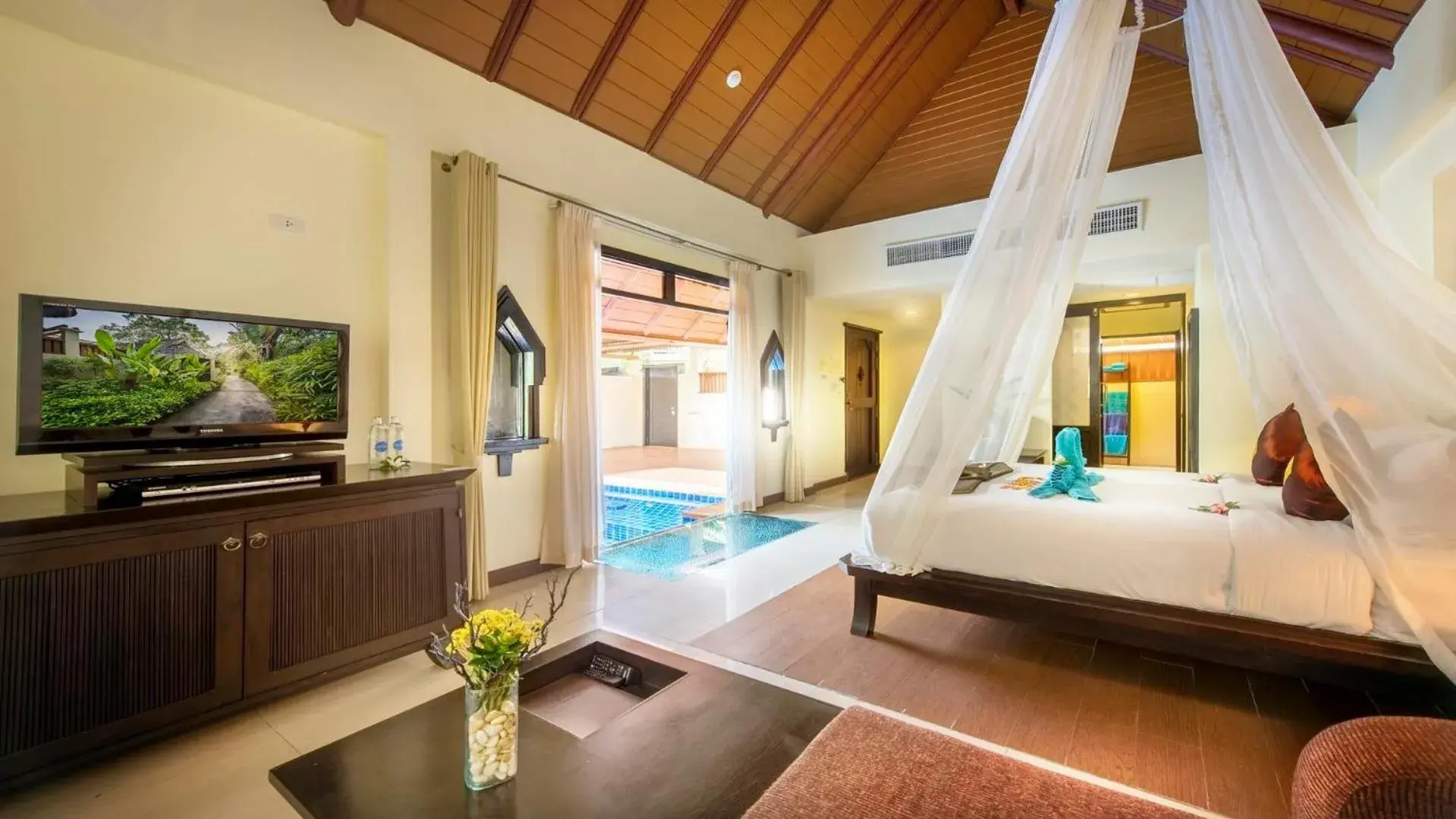Bedroom, Bed in Chada Lanta Beach Resort - SHA Extra Plus