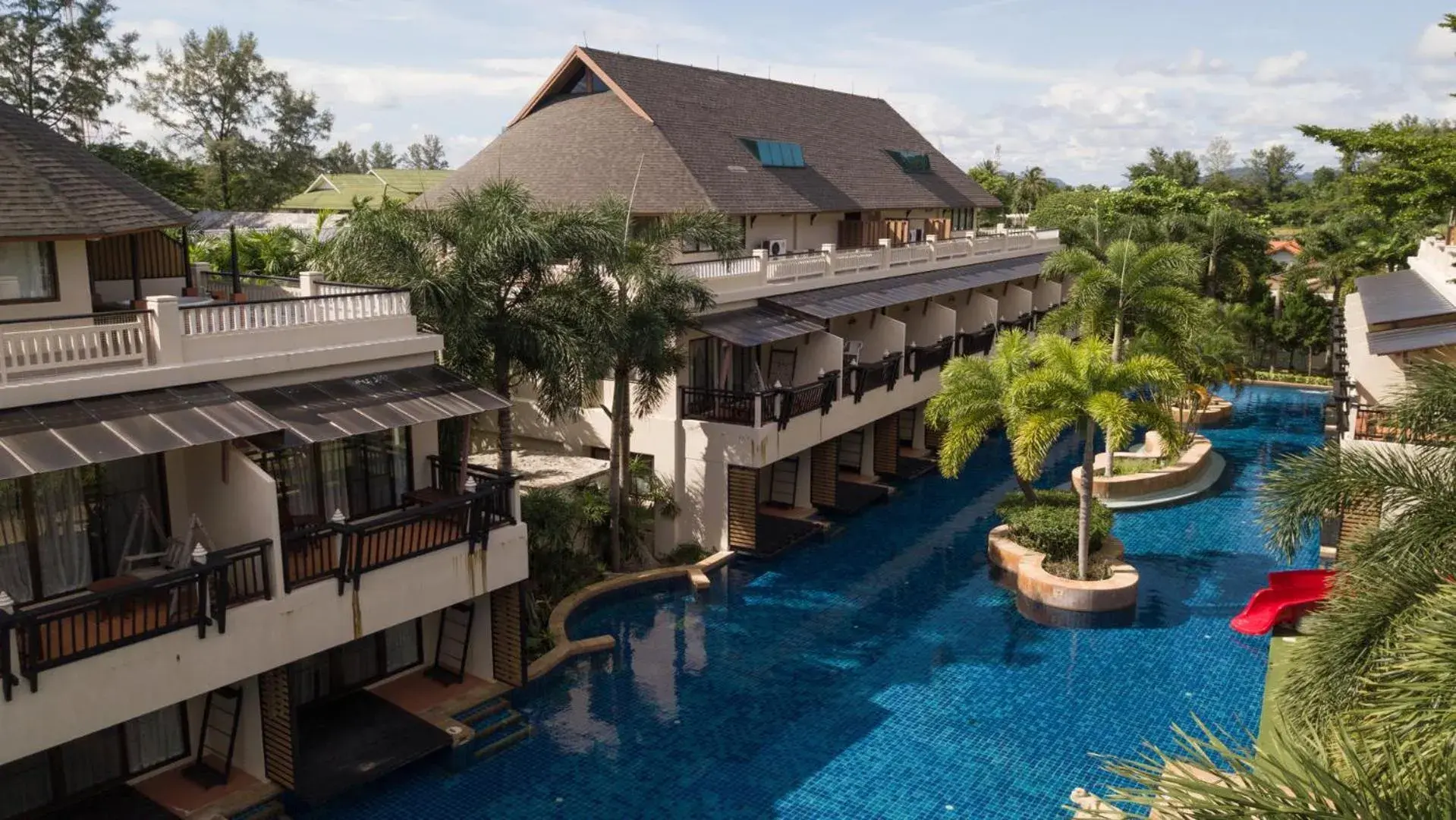 Pool view in Chada Lanta Beach Resort - SHA Extra Plus Pool view in Chada Lanta Beach Resort - SHA Extra Plus