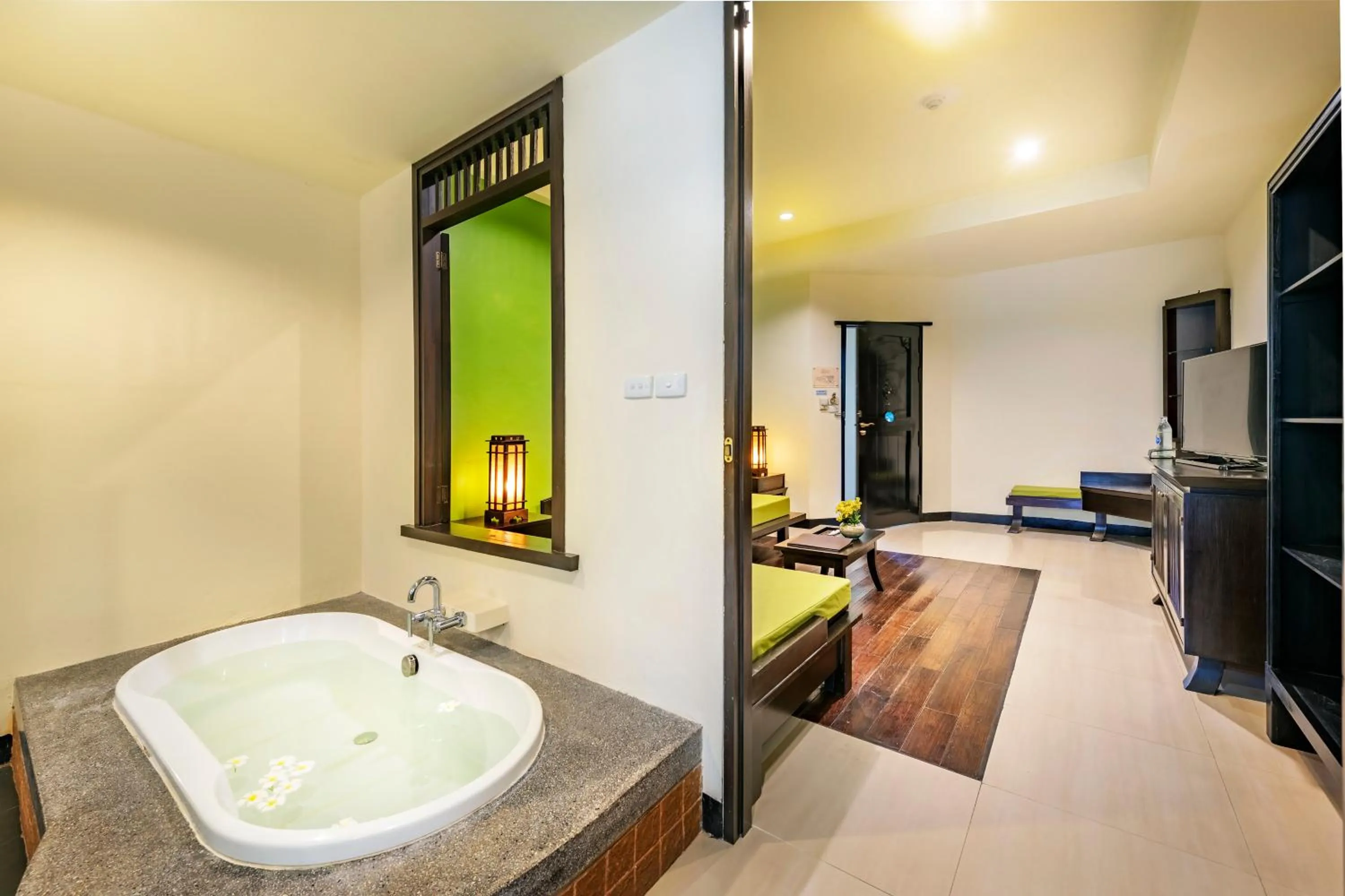 Bathroom in Chada Lanta Beach Resort