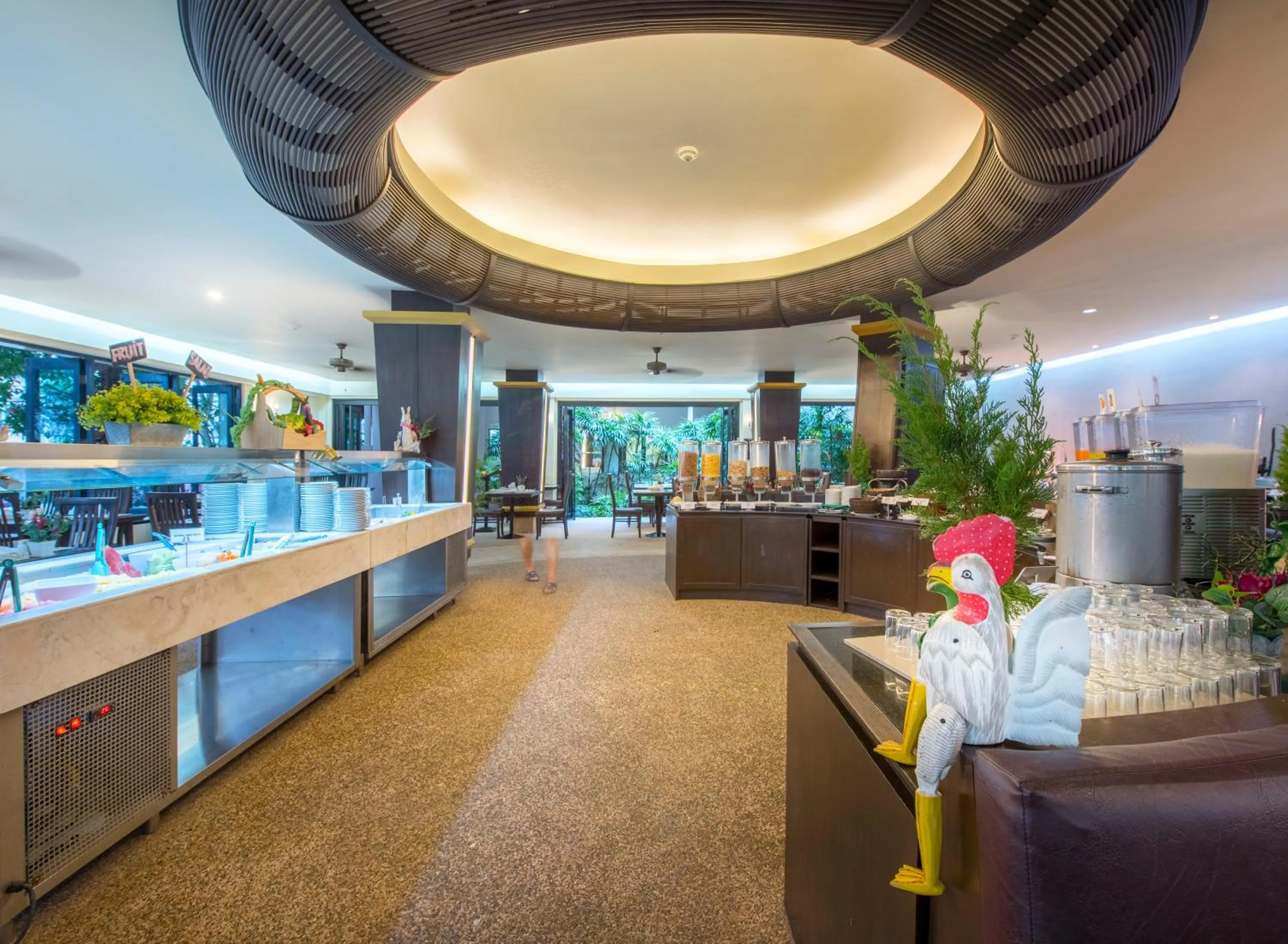 Restaurant/places to eat in Chada Lanta Beach Resort