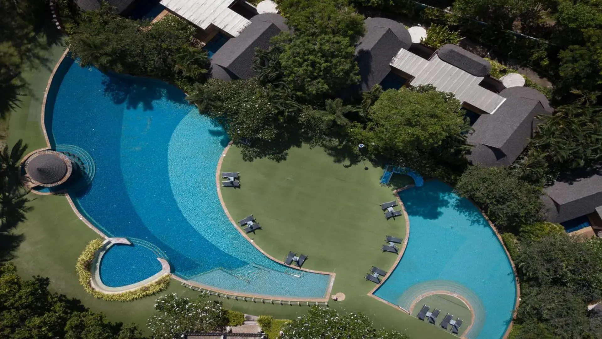 Bird's eye view in Chada Lanta Beach Resort - SHA Extra Plus Bird's eye view in Chada Lanta Beach Resort - SHA Extra Plus