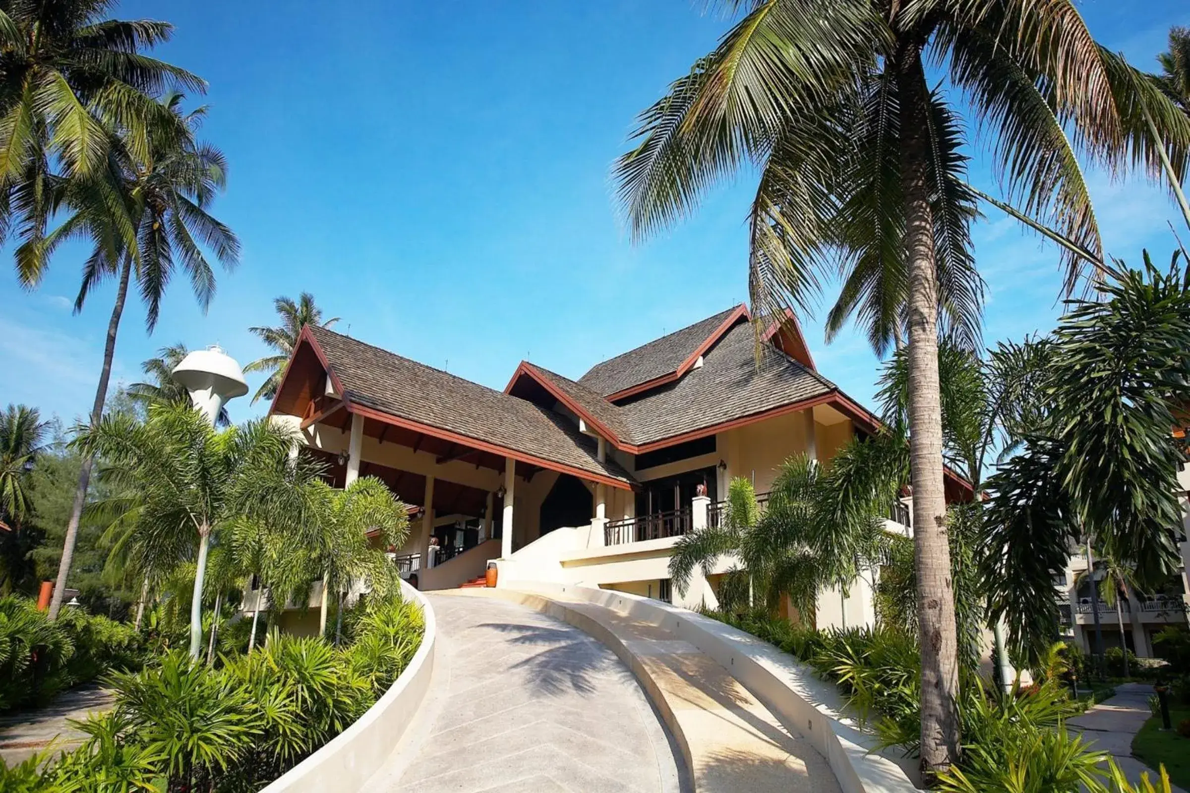 Lobby or reception, Property Building in Chada Lanta Beach Resort - SHA Extra Plus