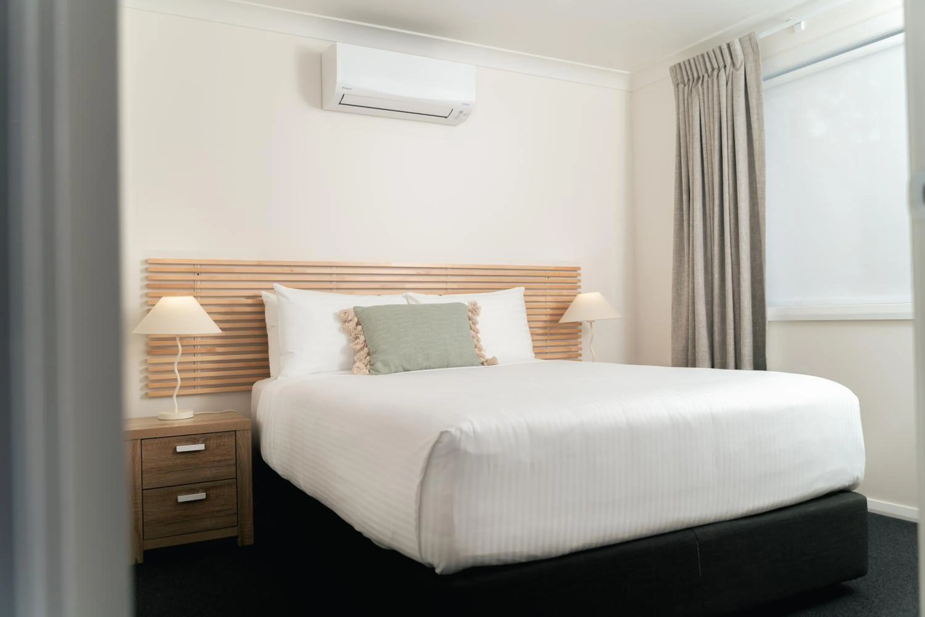 Bed in Zig Zag Motel & Apartments