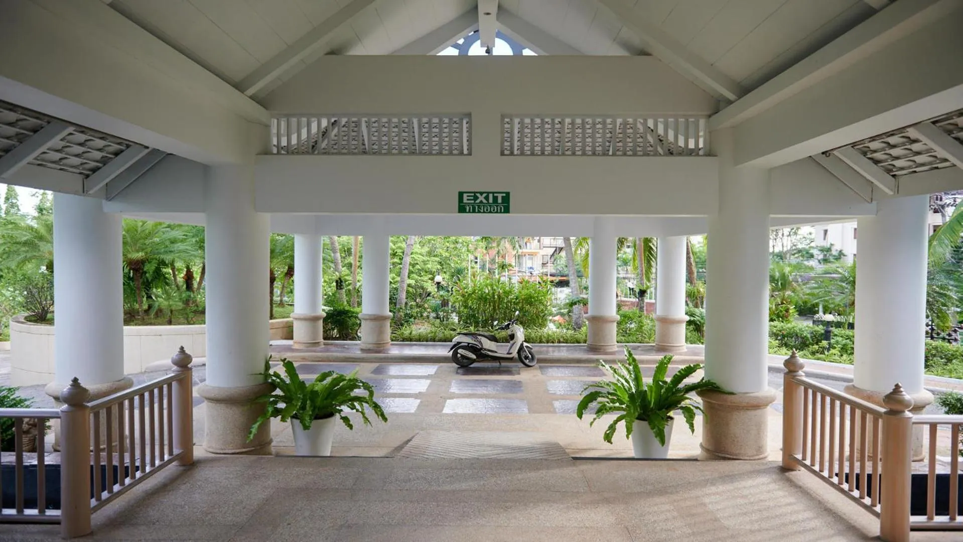 Property building in Chada Thai Village