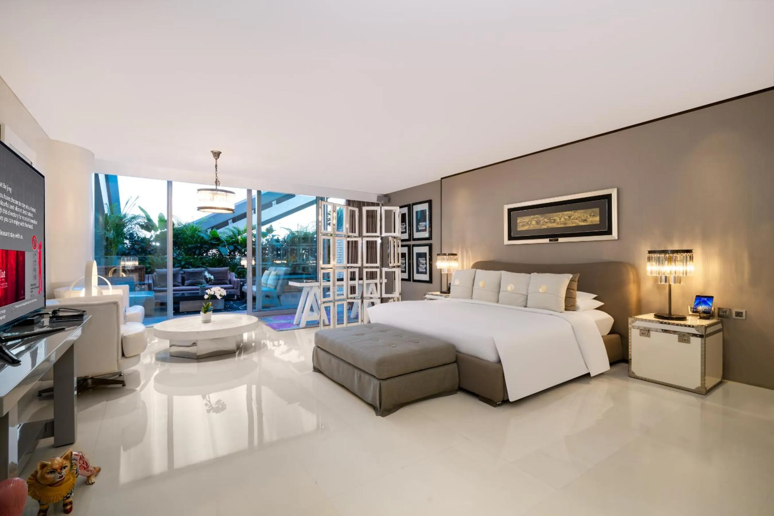 Bedroom, Bed in Hotel Éclat Beijing