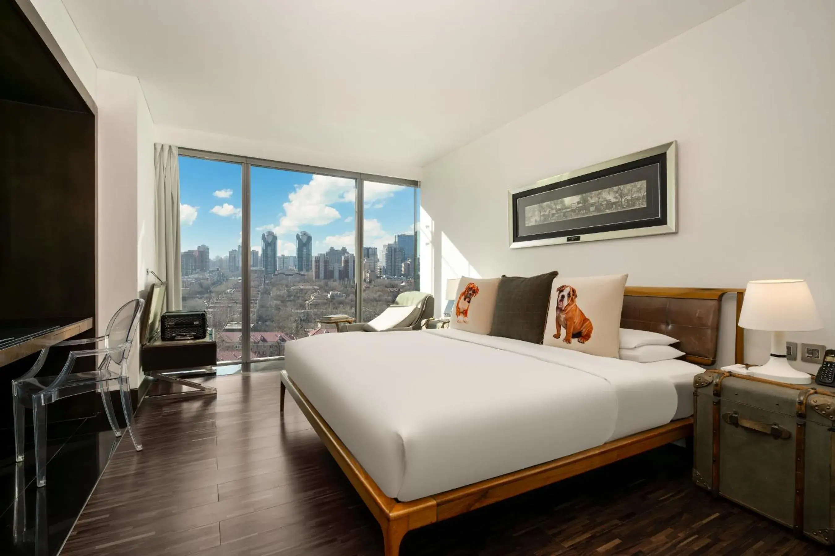 Deluxe Suite with Terrace in Hotel Éclat Beijing Deluxe Suite with Terrace in Hotel Éclat Beijing