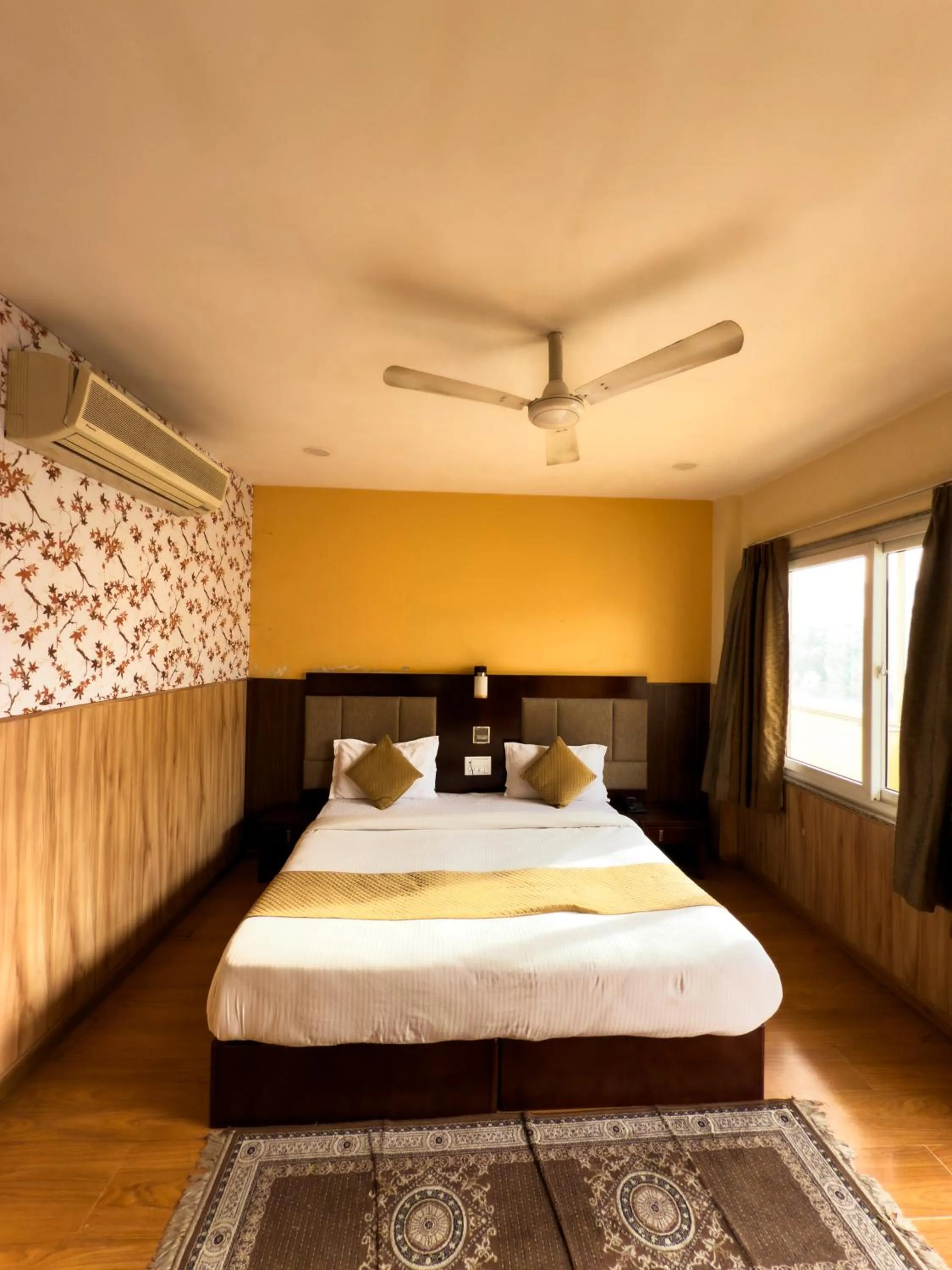 Bed in Hotel Royal Palm - A Budget Hotel in Udaipur