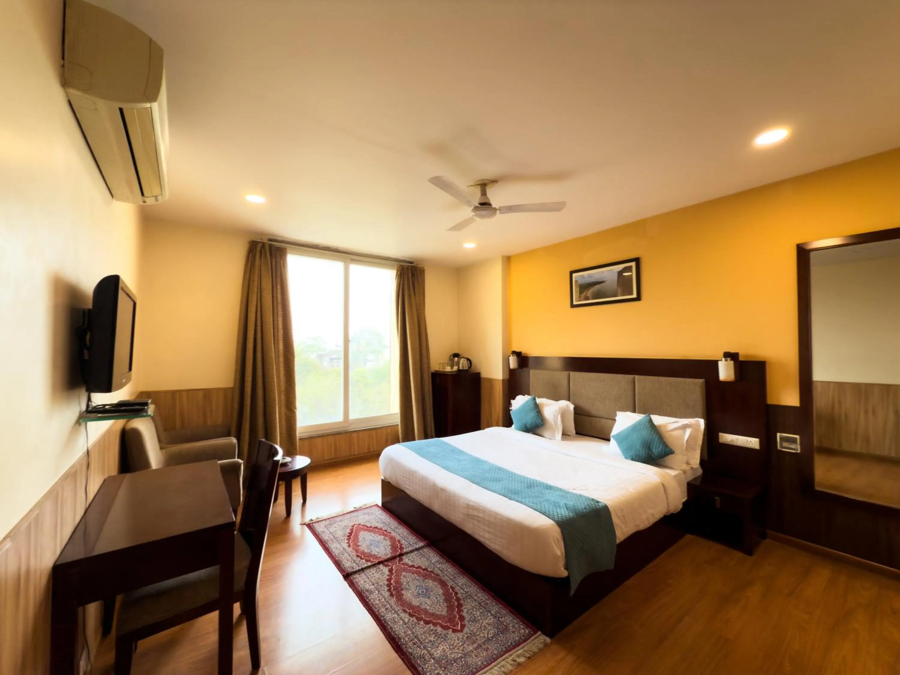 Bedroom, Bed in Hotel Royal Palm - A Budget Hotel in Udaipur