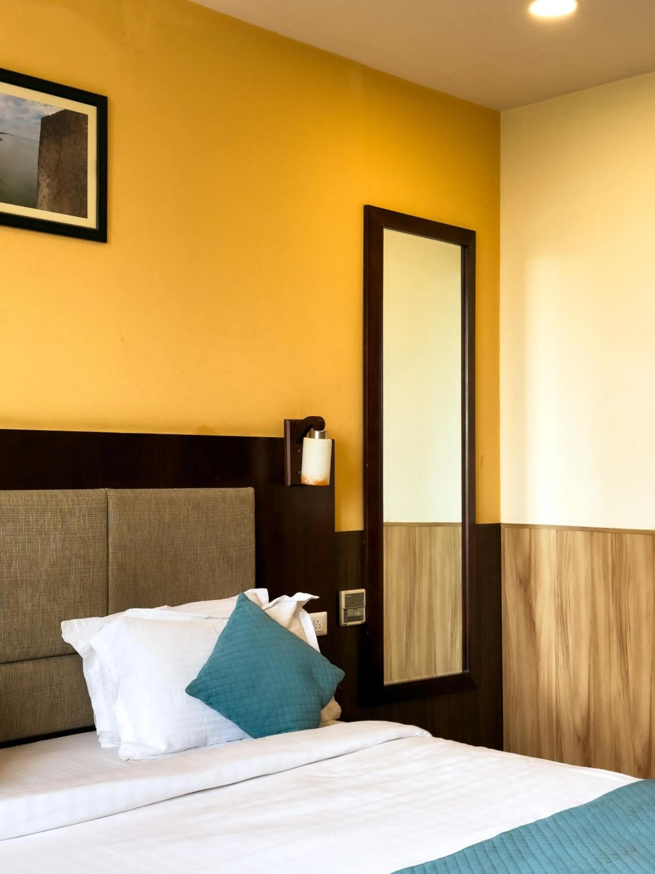 Bedroom, Bed in Hotel Royal Palm - A Budget Hotel in Udaipur