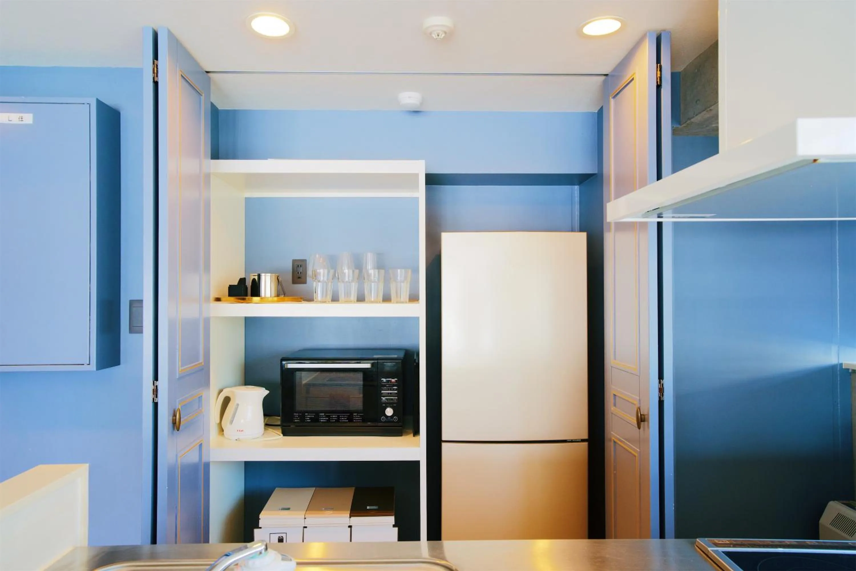 Kitchen or kitchenette in HOTEL Viviana