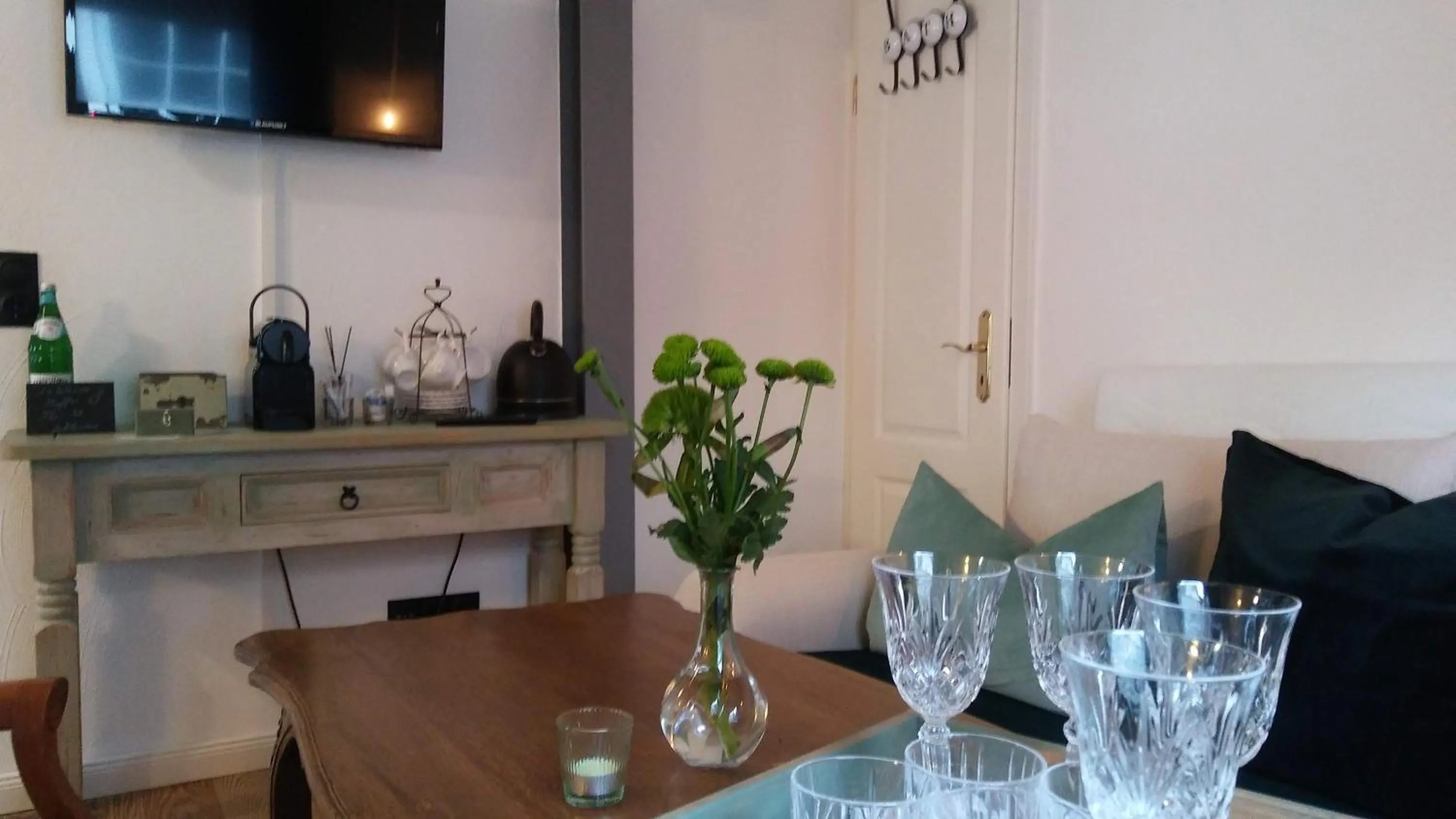 Dining area in HIER & JETZT in Monschau City