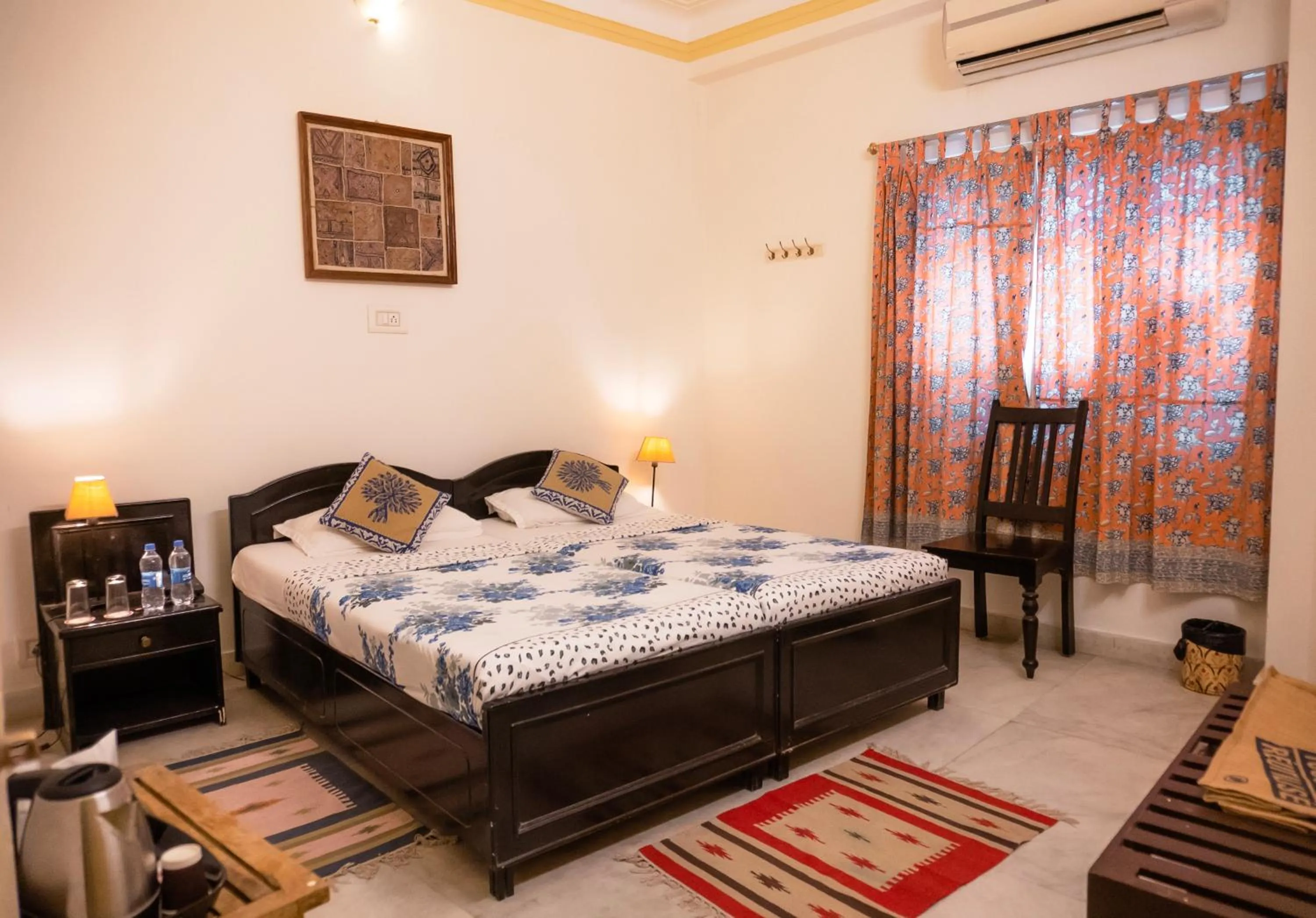 Bed in Hotel Pratap Bhawan