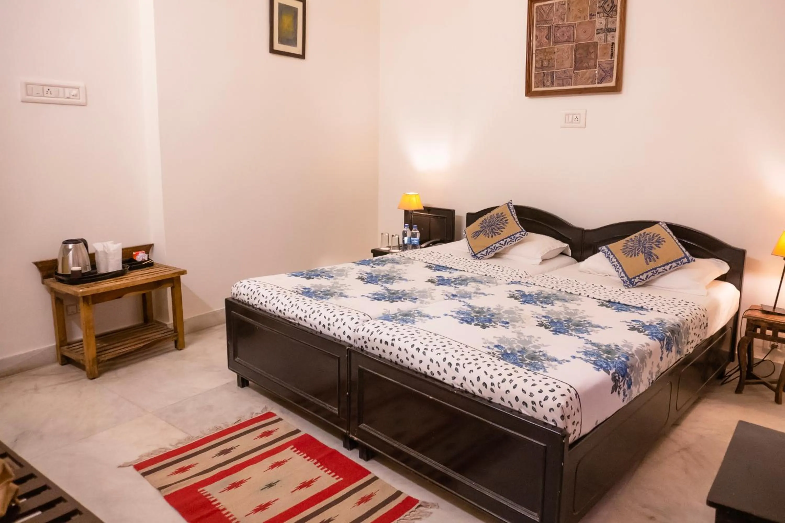 Photo of the whole room, Bed in Hotel Pratap Bhawan