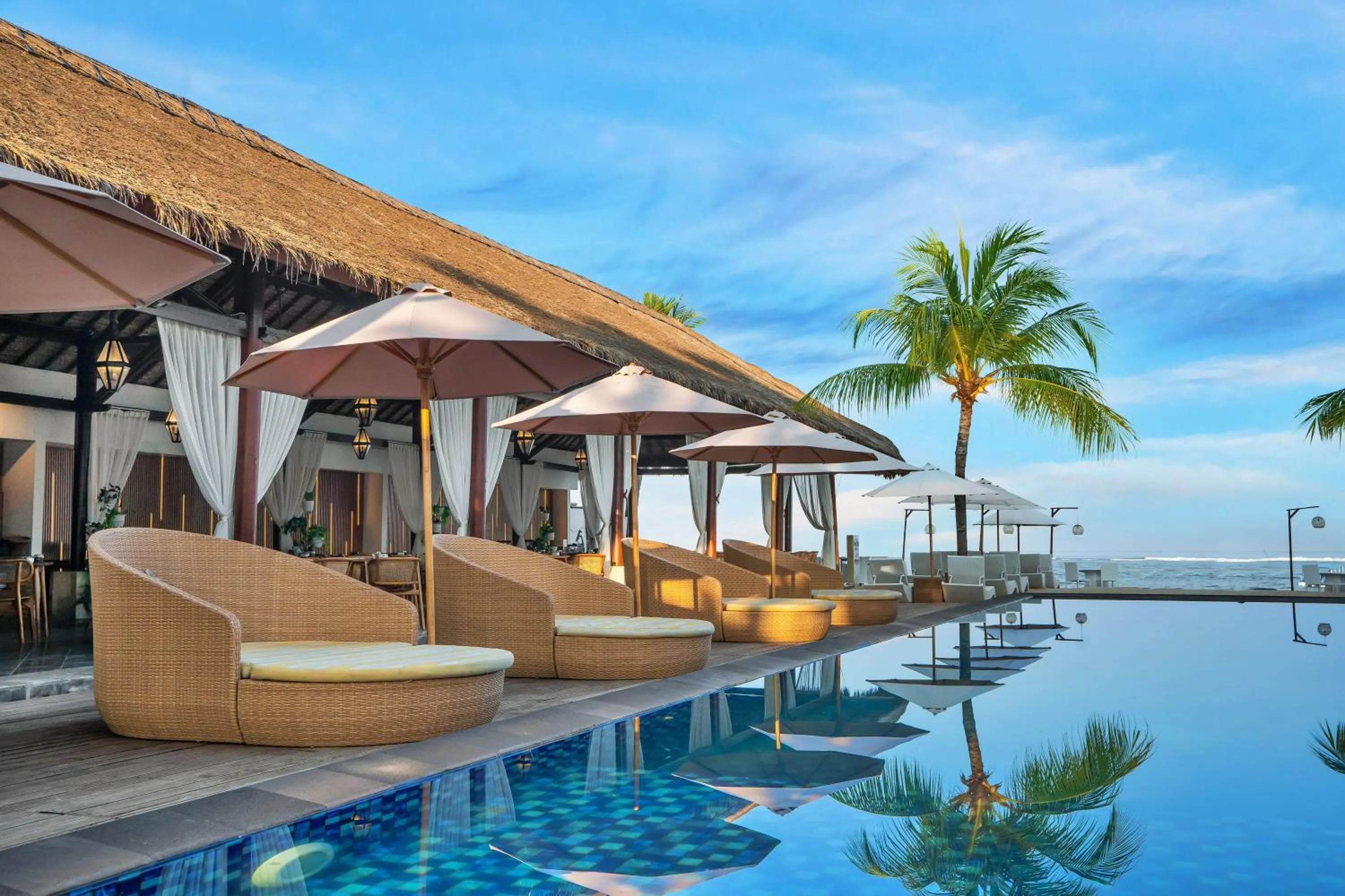 Swimming pool in Lembongan Beach Club & Resort