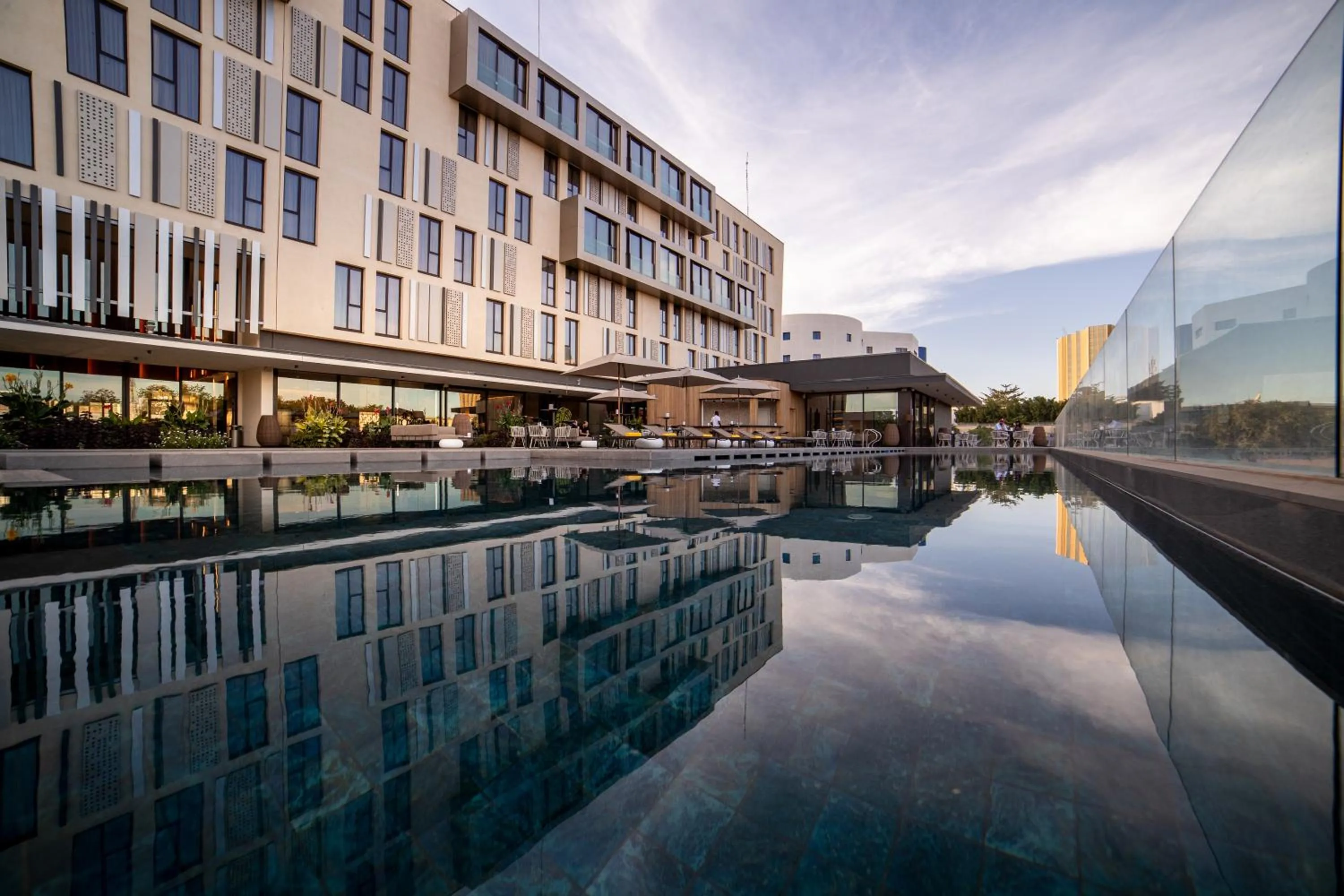 Swimming pool in Noom Hotel Niamey