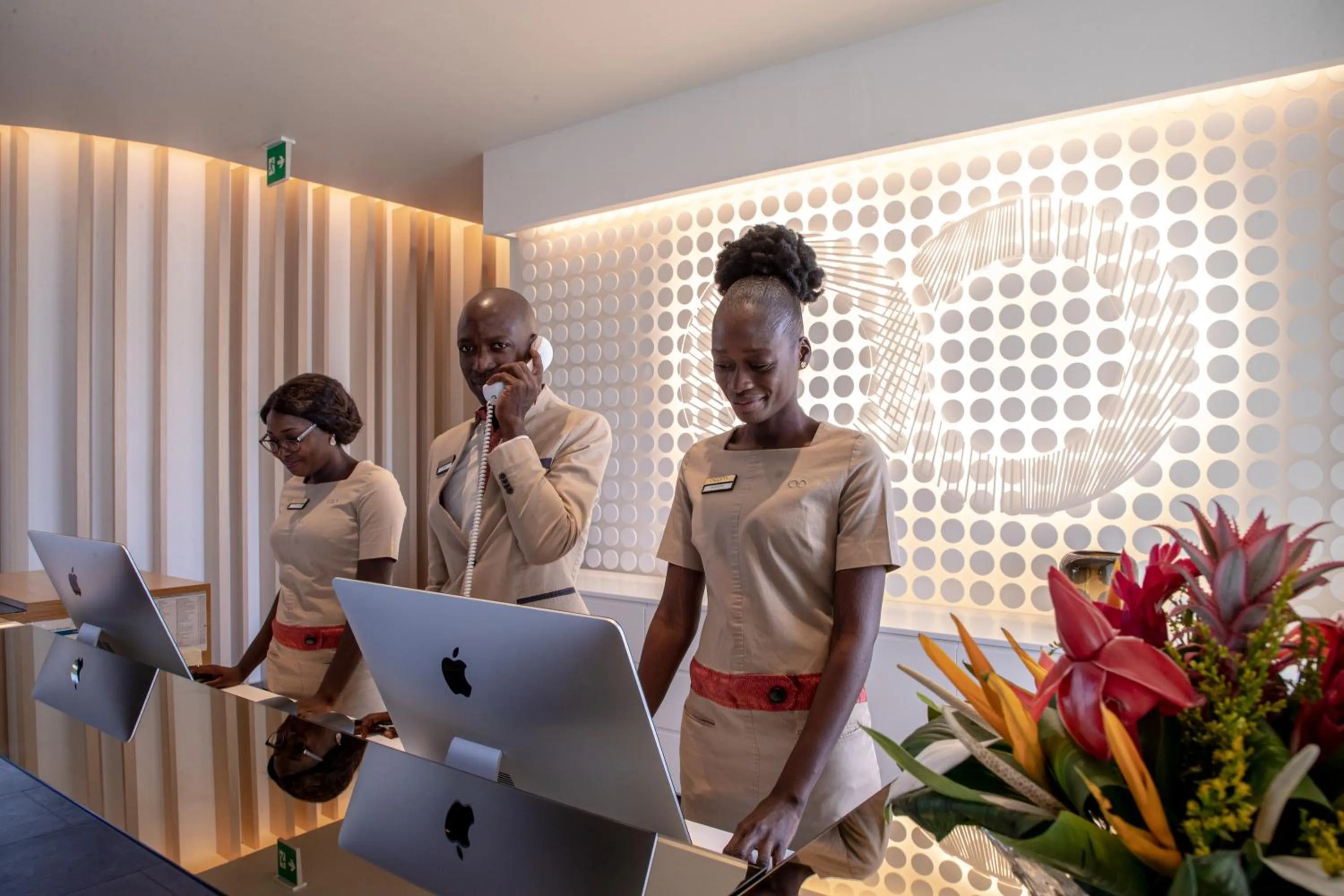 Staff in Noom Hotel Niamey