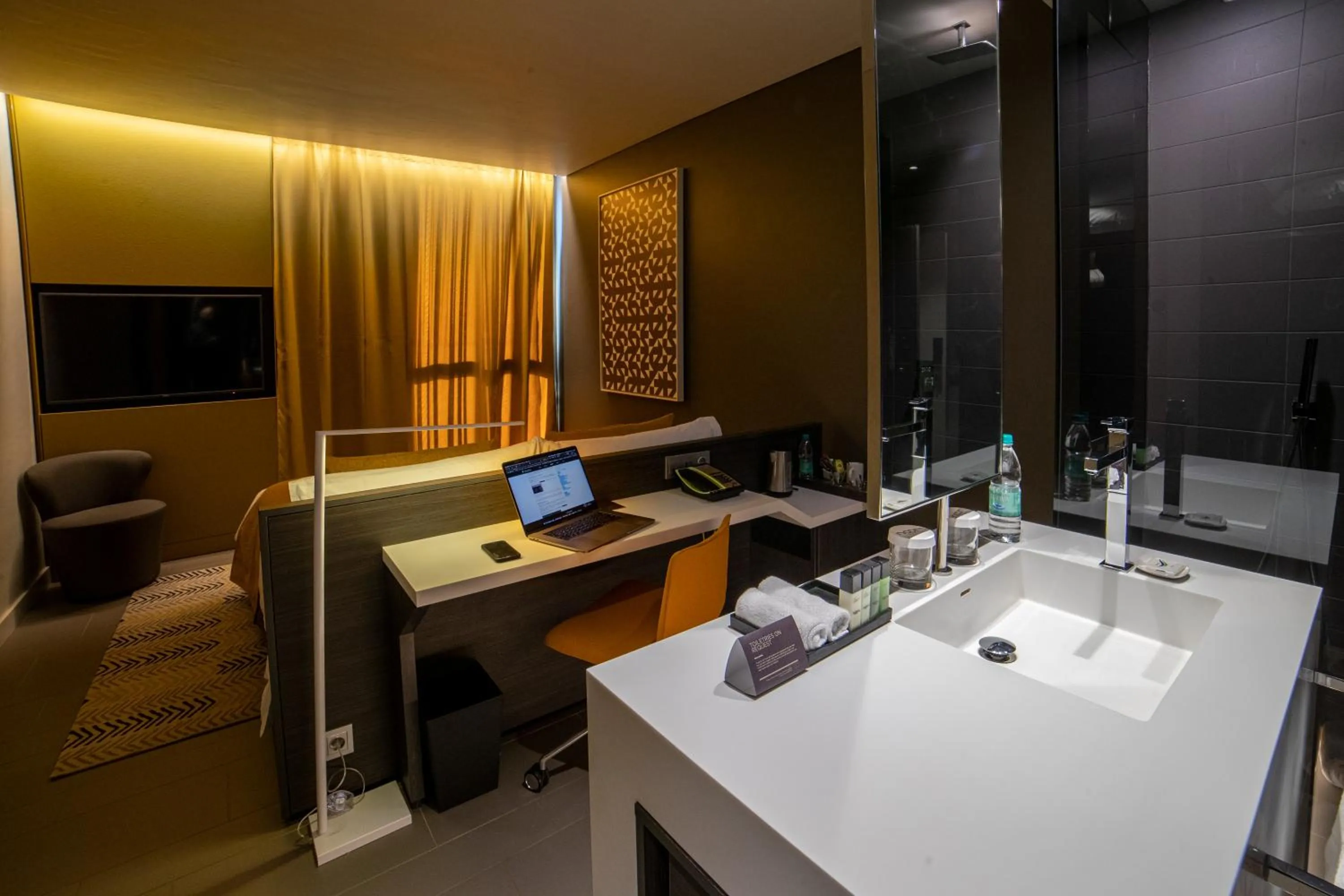 Bed in Noom Hotel Niamey