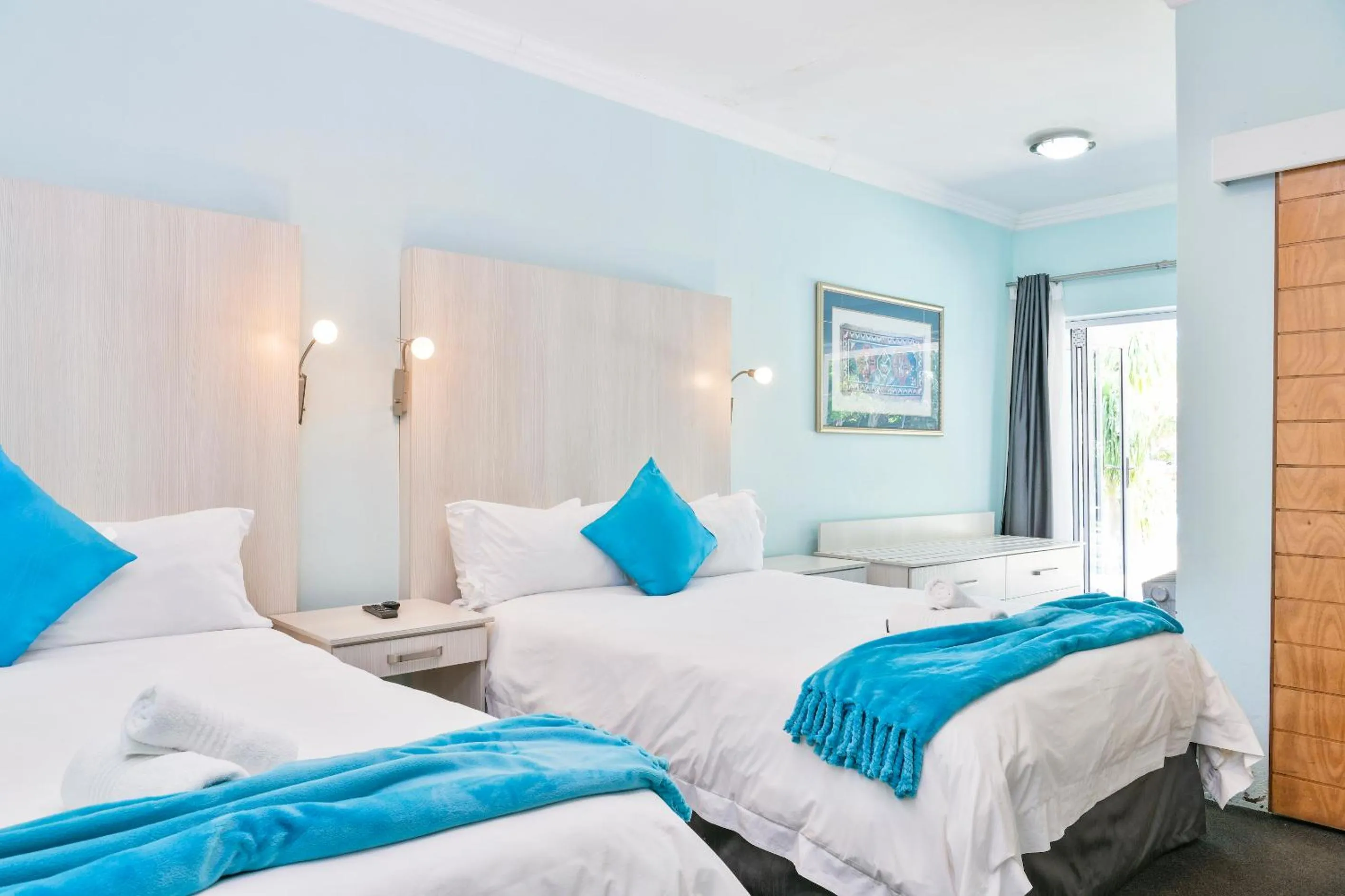 Bed in AL-BEIT LODGE