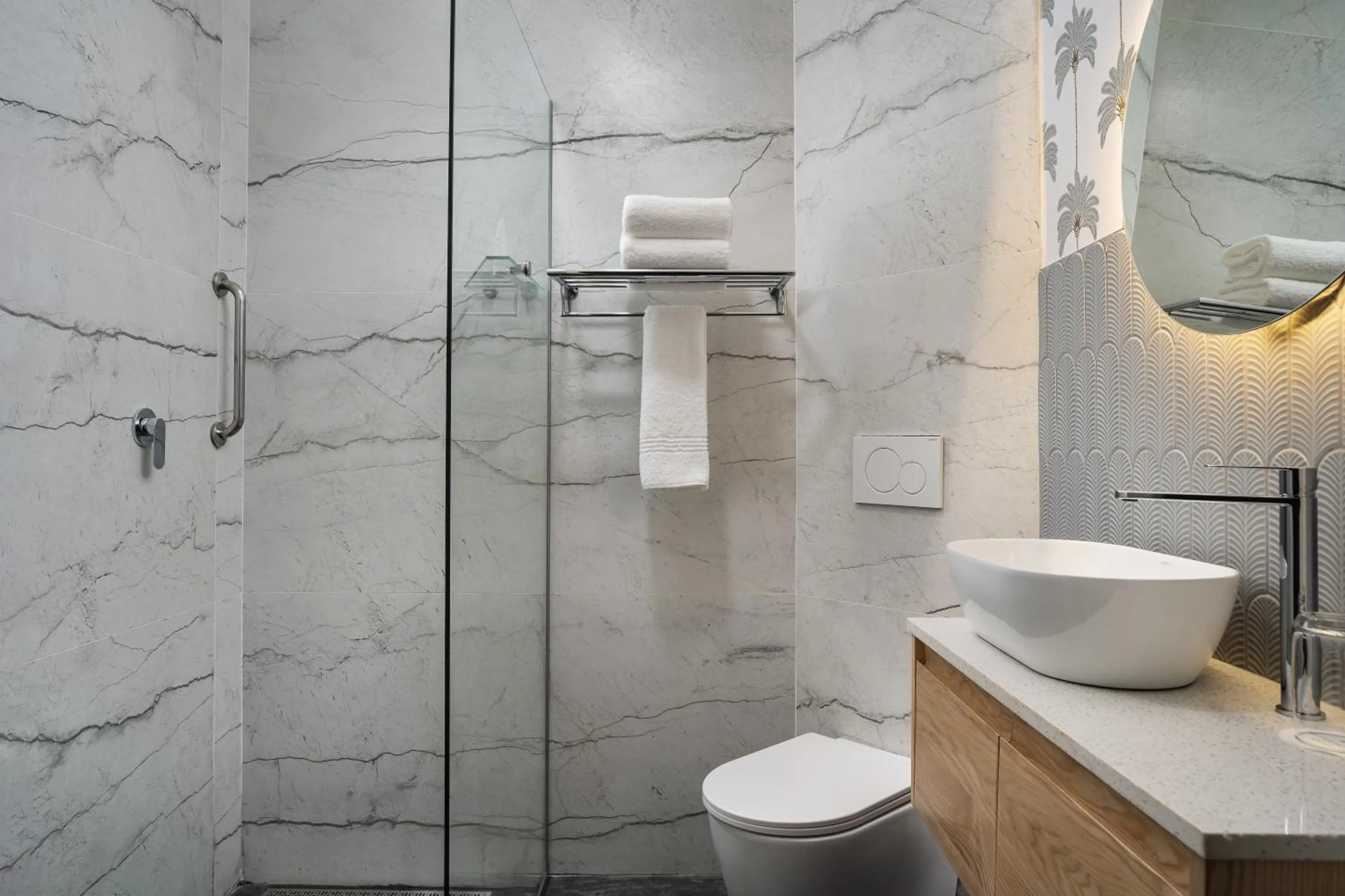 Shower in Protea Hotel by Marriott Mossel Bay