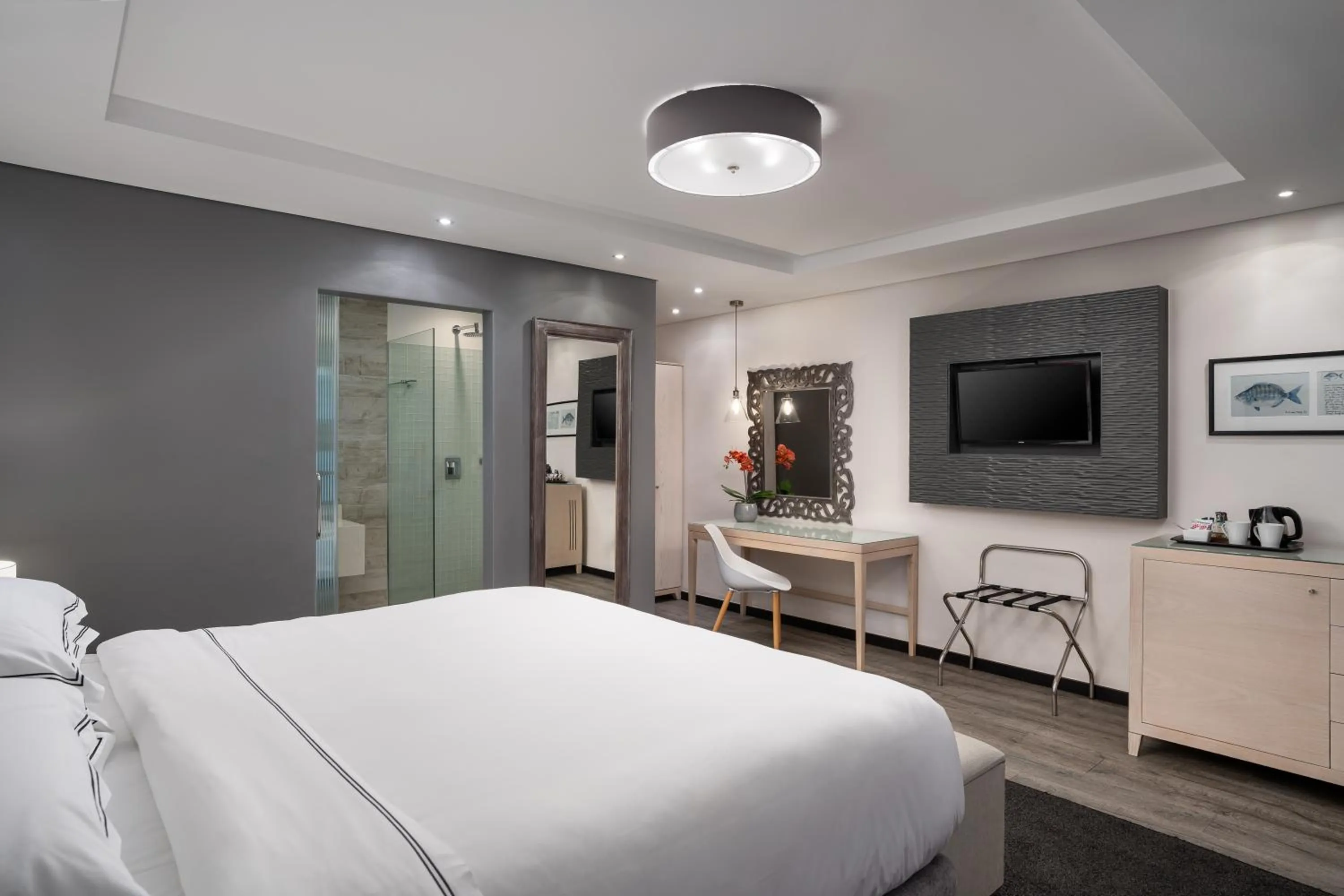 TV and multimedia, Bed in Protea Hotel by Marriott Mossel Bay
