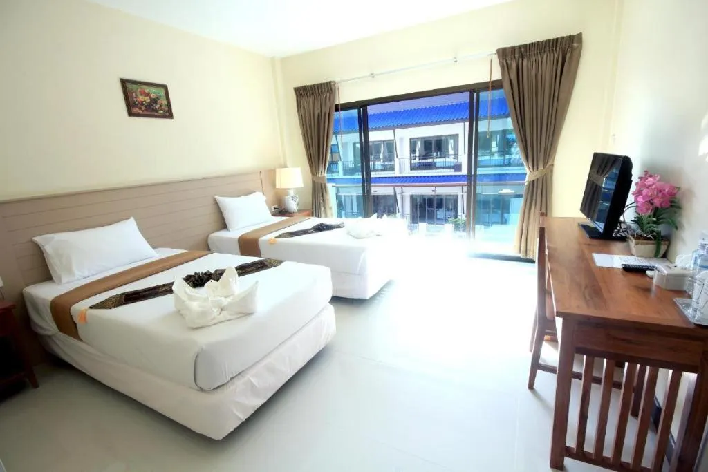 Bed in Phangan Island View - SHA Extra Plus