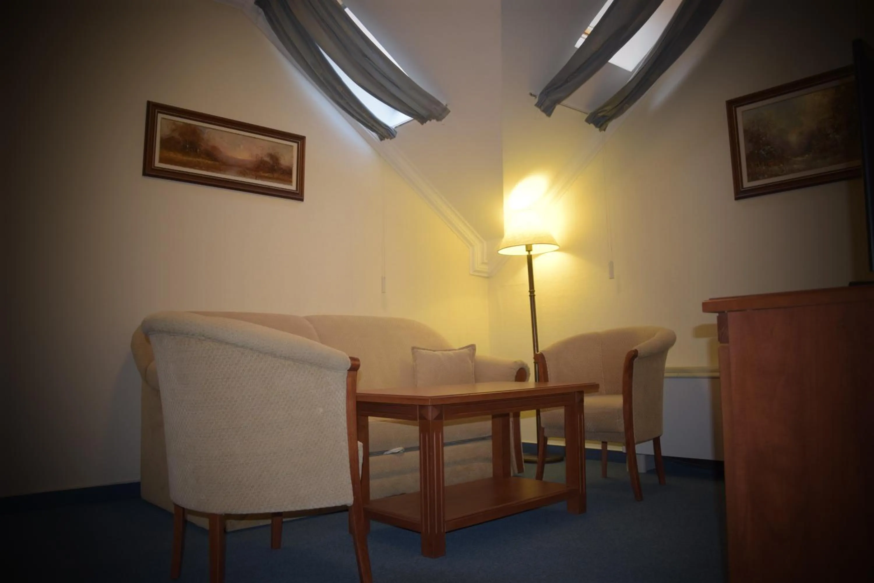 Photo of the whole room in Geréby Kúria Hotel és Lovasudvar