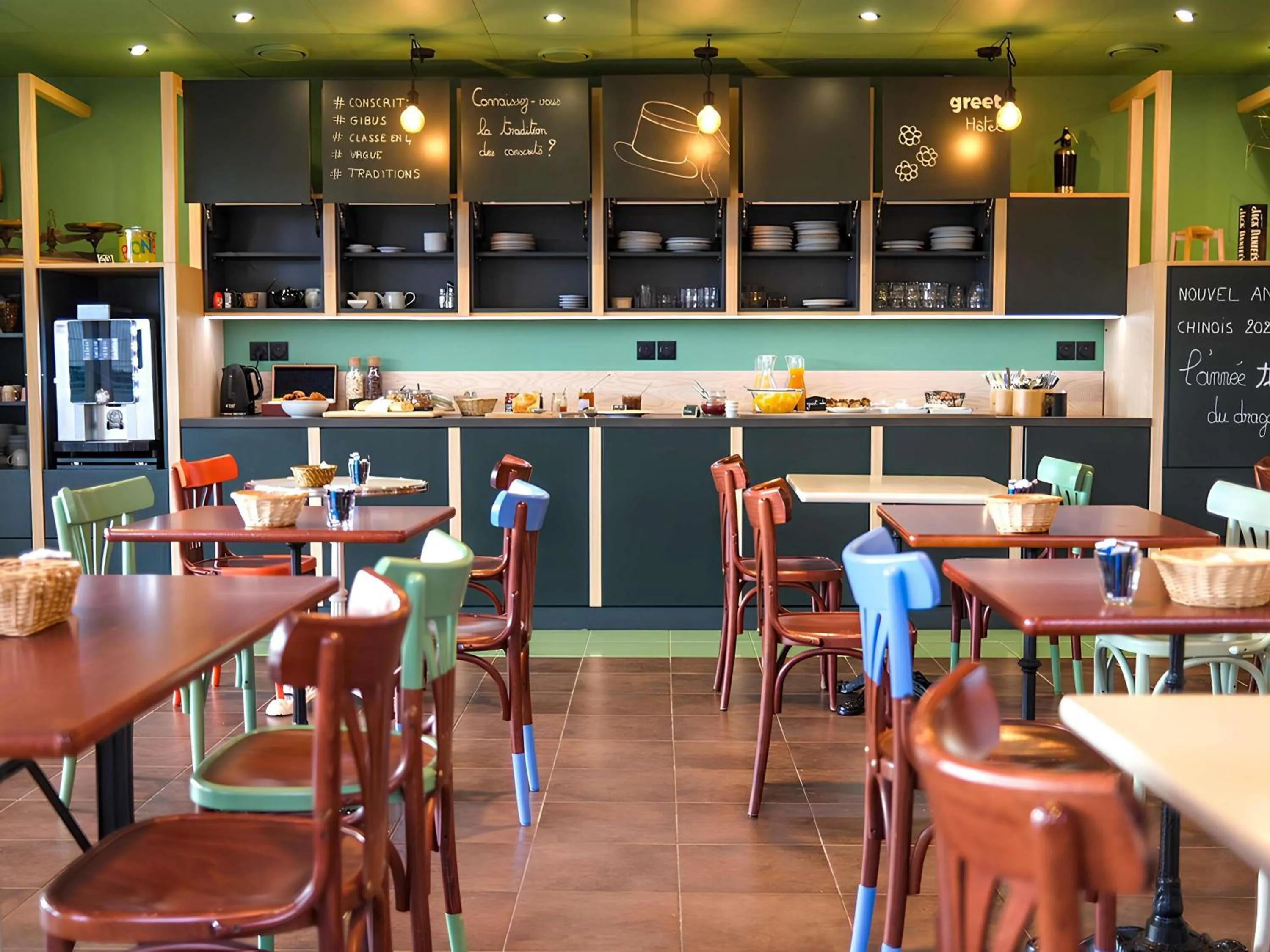 Breakfast in greet Hotel Belleville en Beaujolais A6