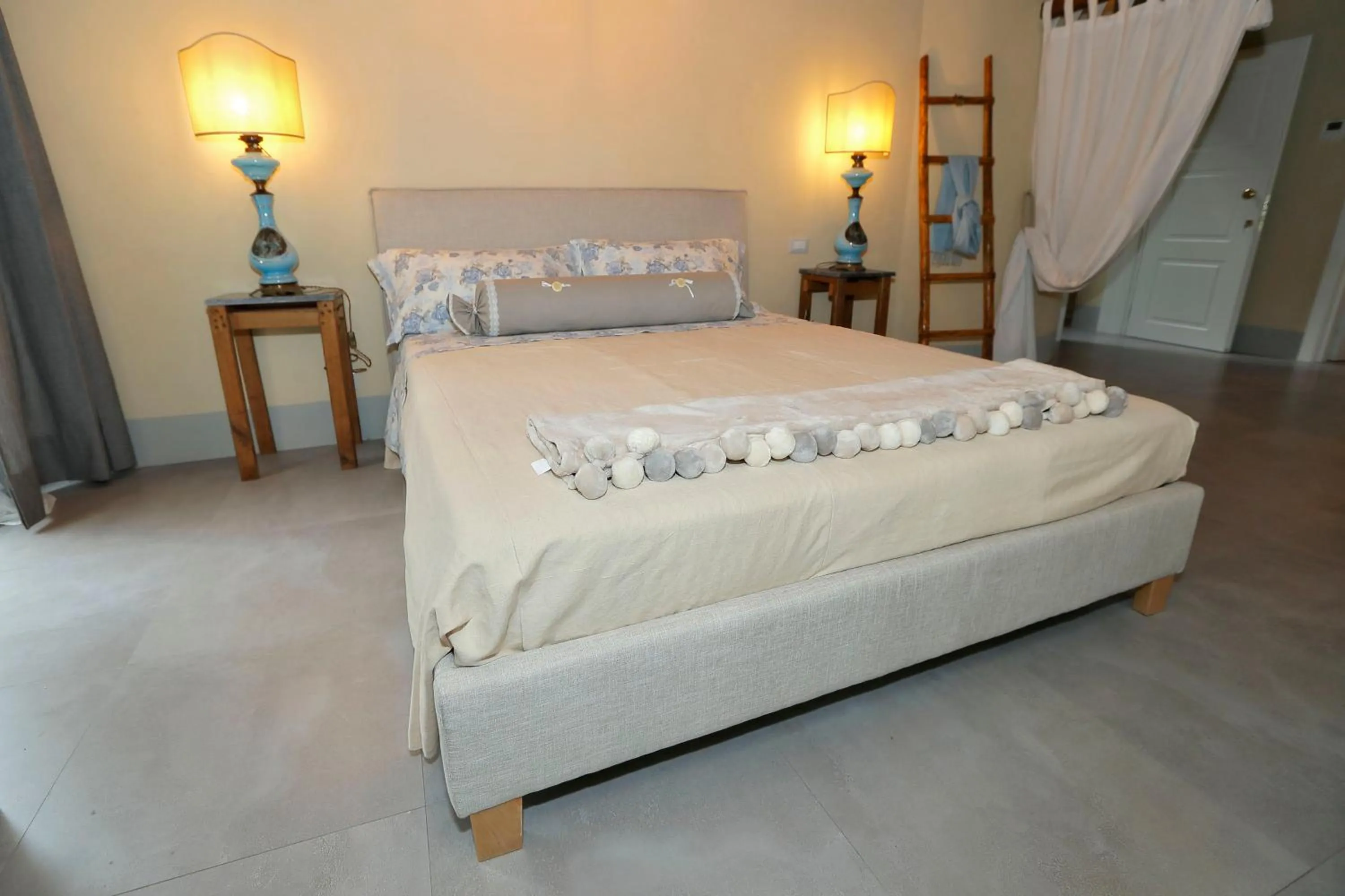 TV and multimedia, Bed in B&B CASAGRANDE