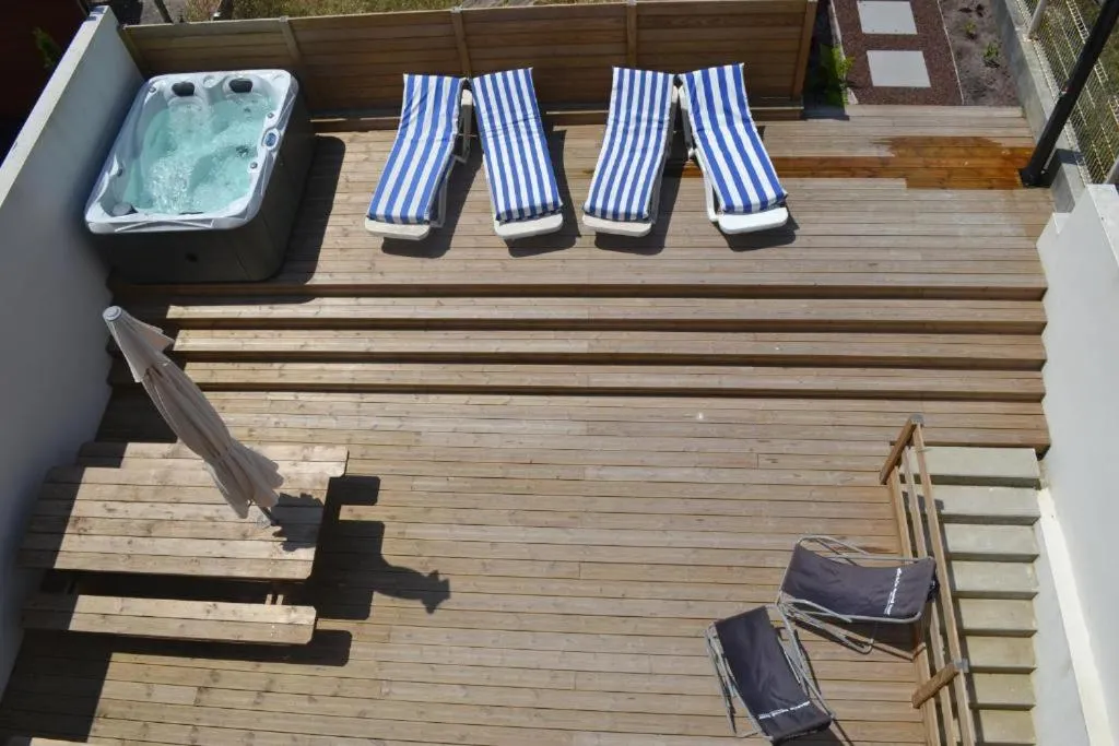 Hot Tub in BodyGo Penthouse