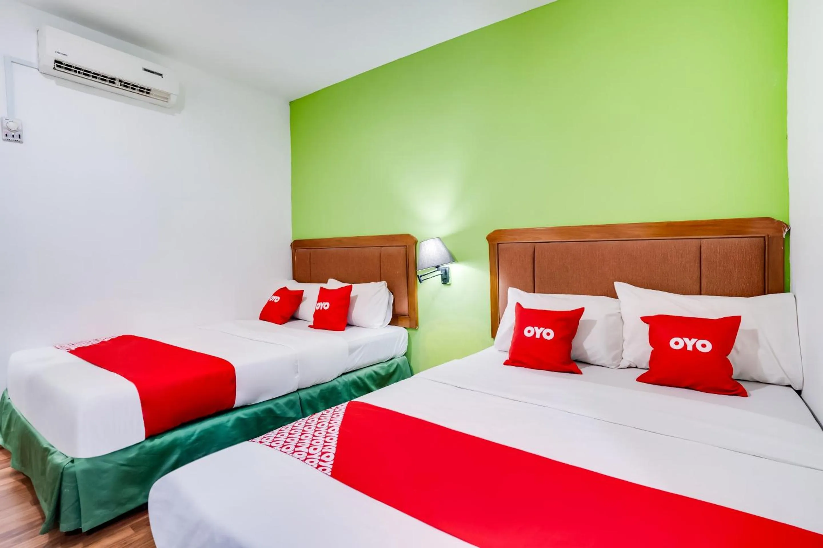 Bedroom, Bed in OYO 89652 Bjorn Boutique Hotel