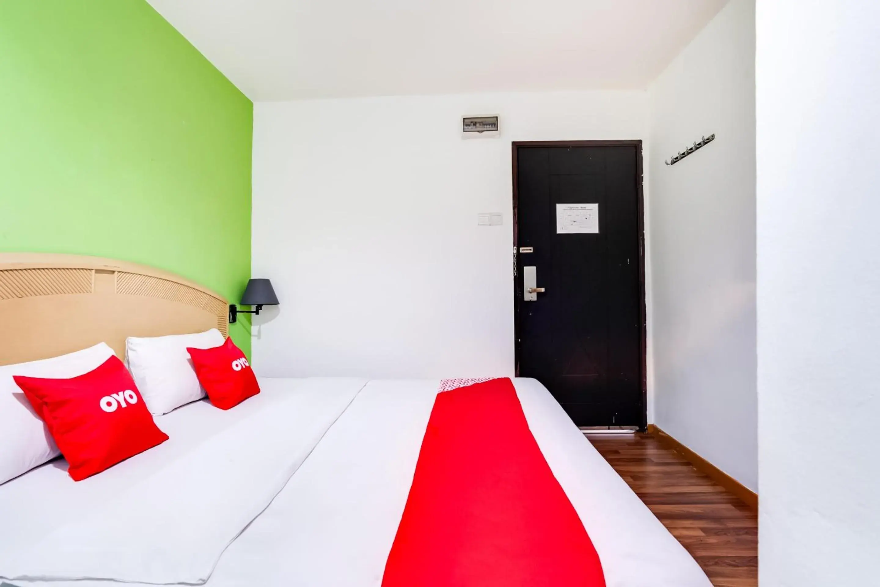 Bedroom, Bed in OYO 89652 Bjorn Boutique Hotel Bedroom, Bed in OYO 89652 Bjorn Boutique Hotel