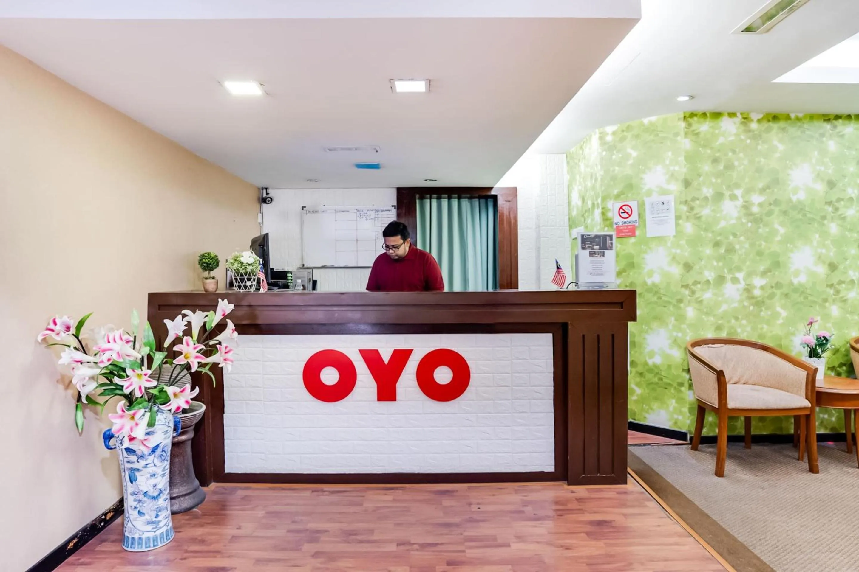 Lobby or reception in OYO 89652 Bjorn Boutique Hotel