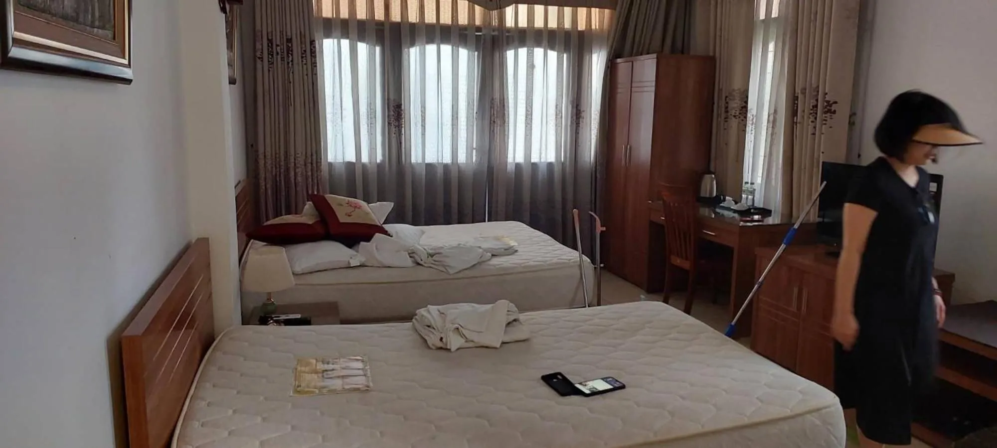 Bed in Bluebell Hotel