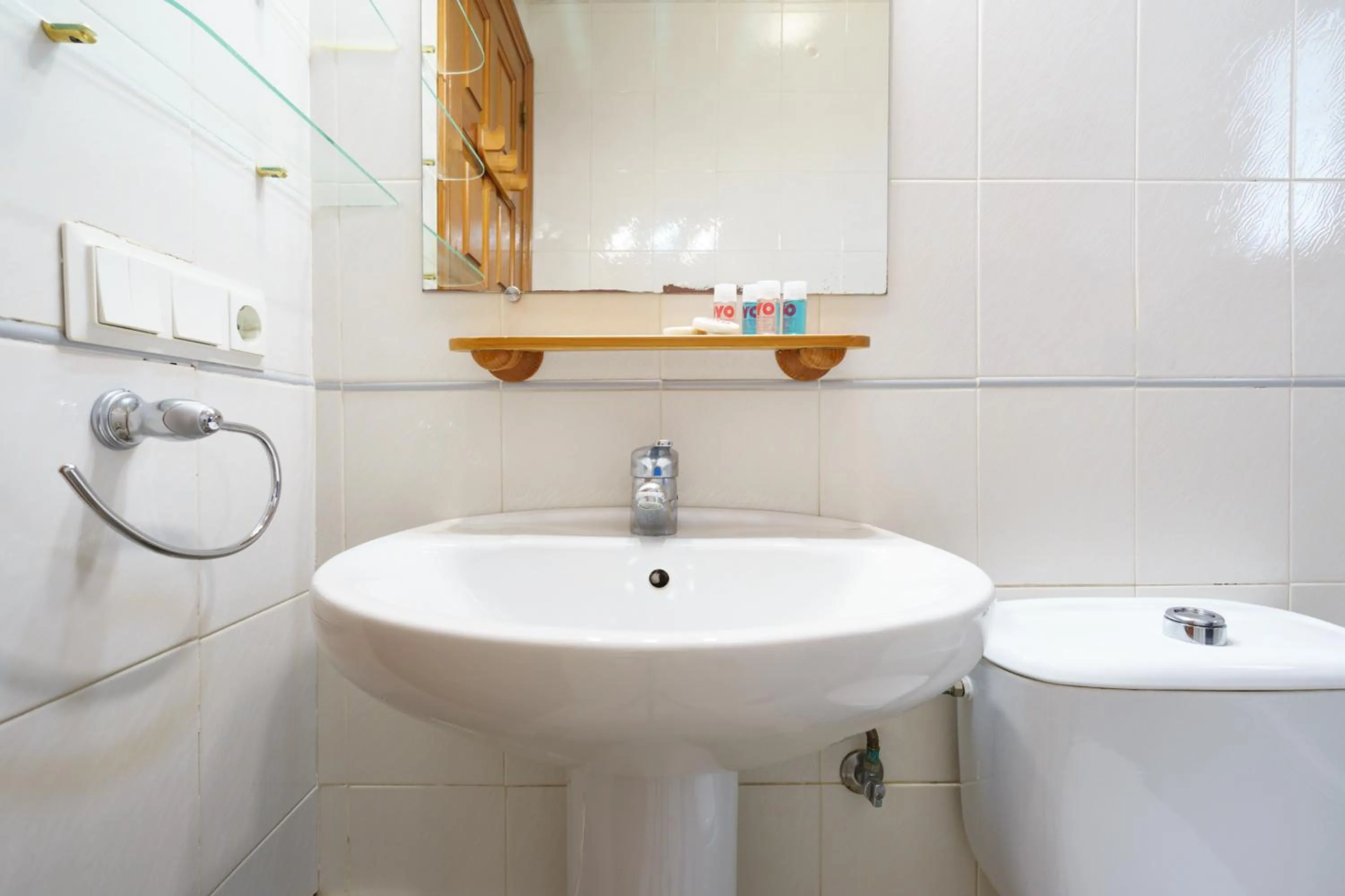 Bathroom in Apartamentos Pepe Mesa