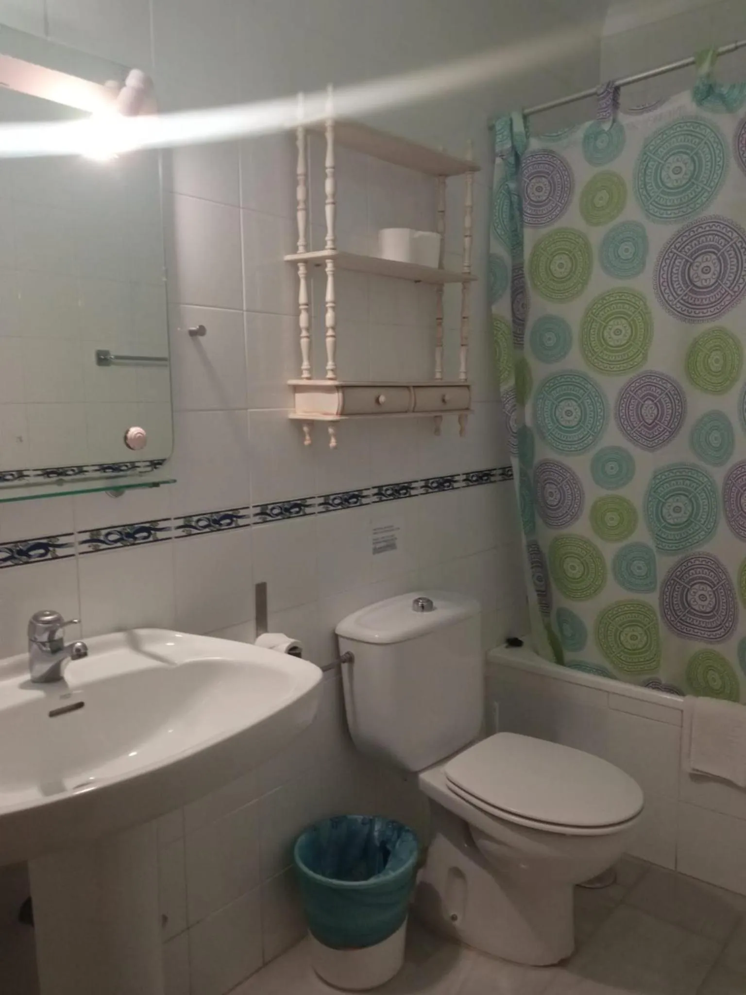 Shower in Apartamentos Pepe Mesa