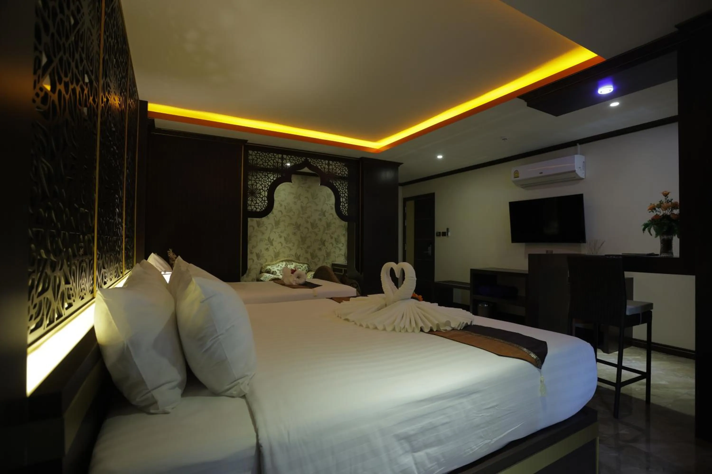 Bed in BAB ALHARA HOTEL