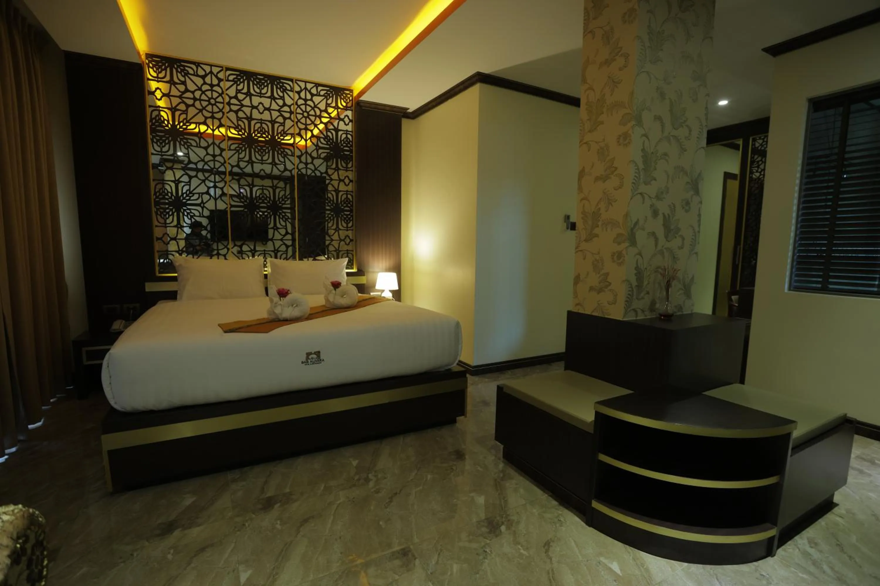 Bed in BAB ALHARA HOTEL