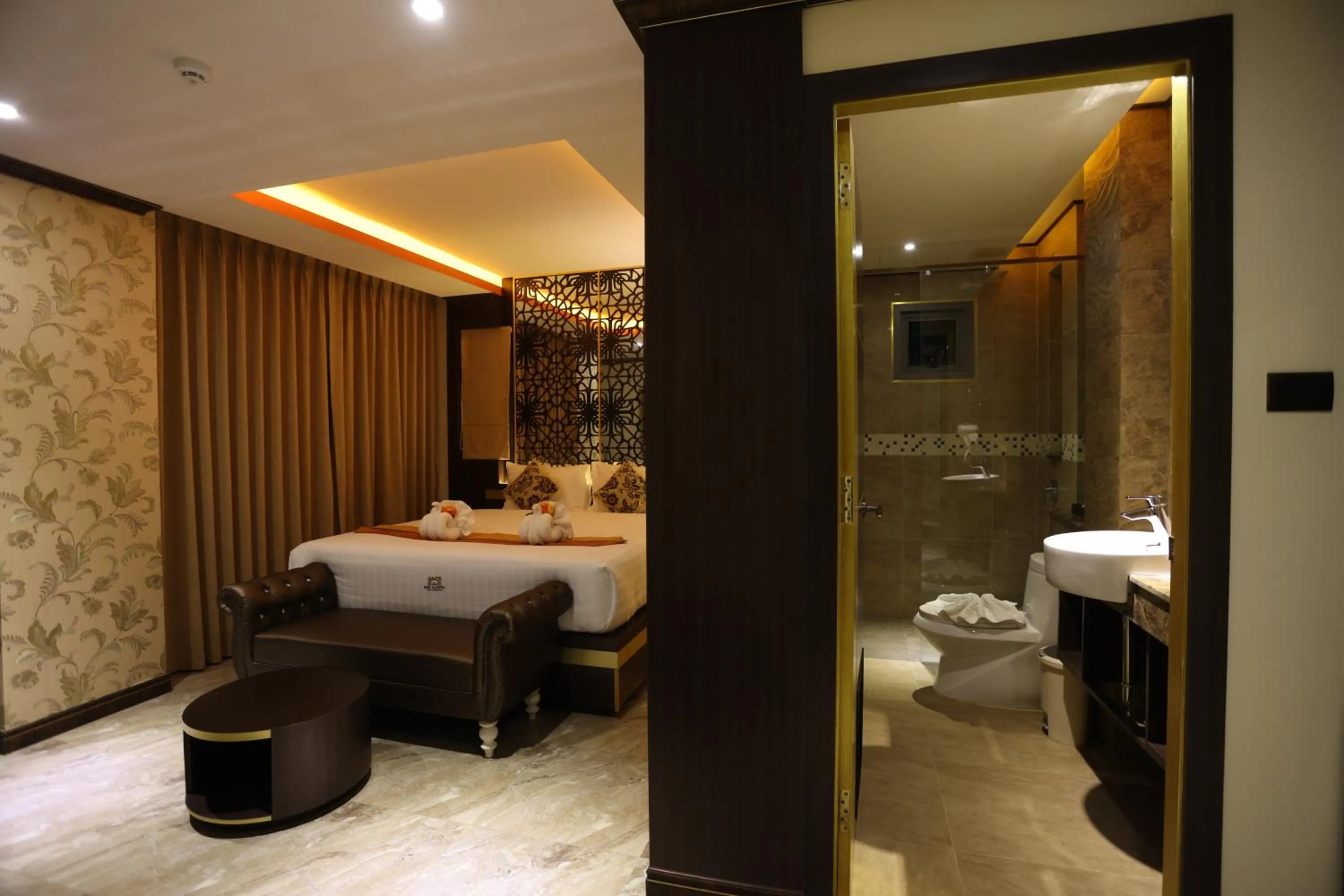 Shower in BAB ALHARA HOTEL