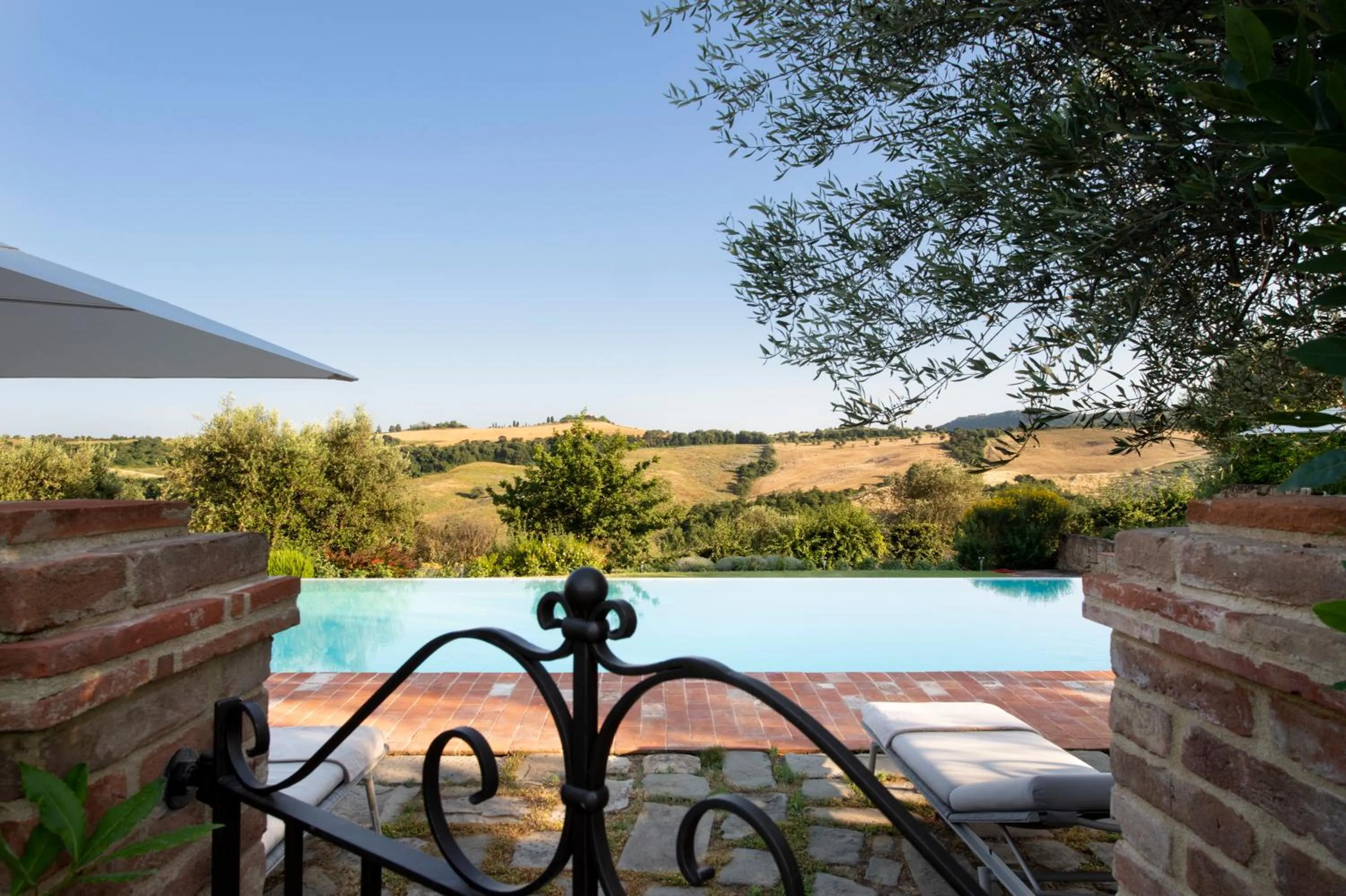 Swimming pool in Villa San Sanino - Relais in Tuscany