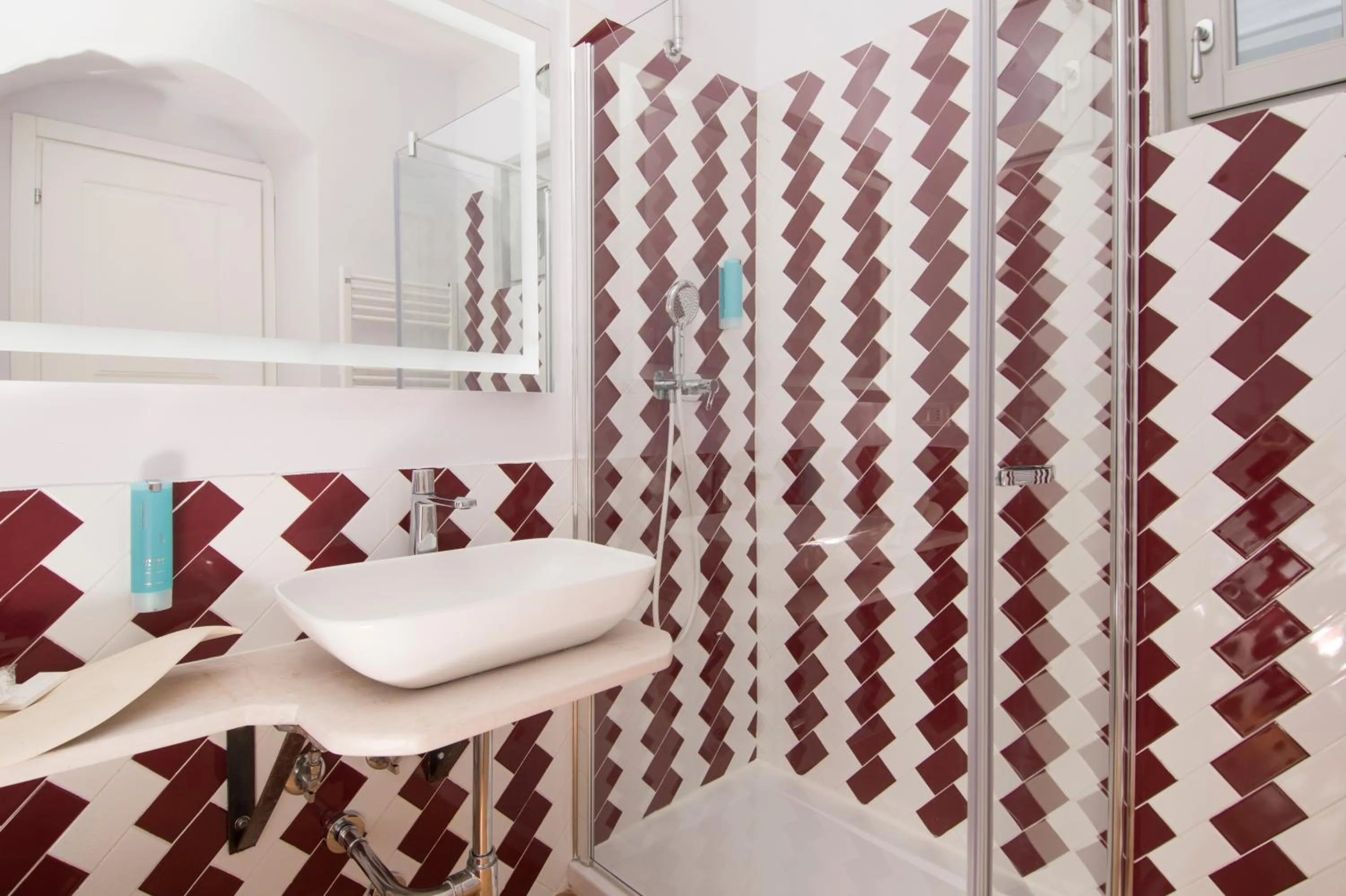 Shower in Dimora Cummà Marì