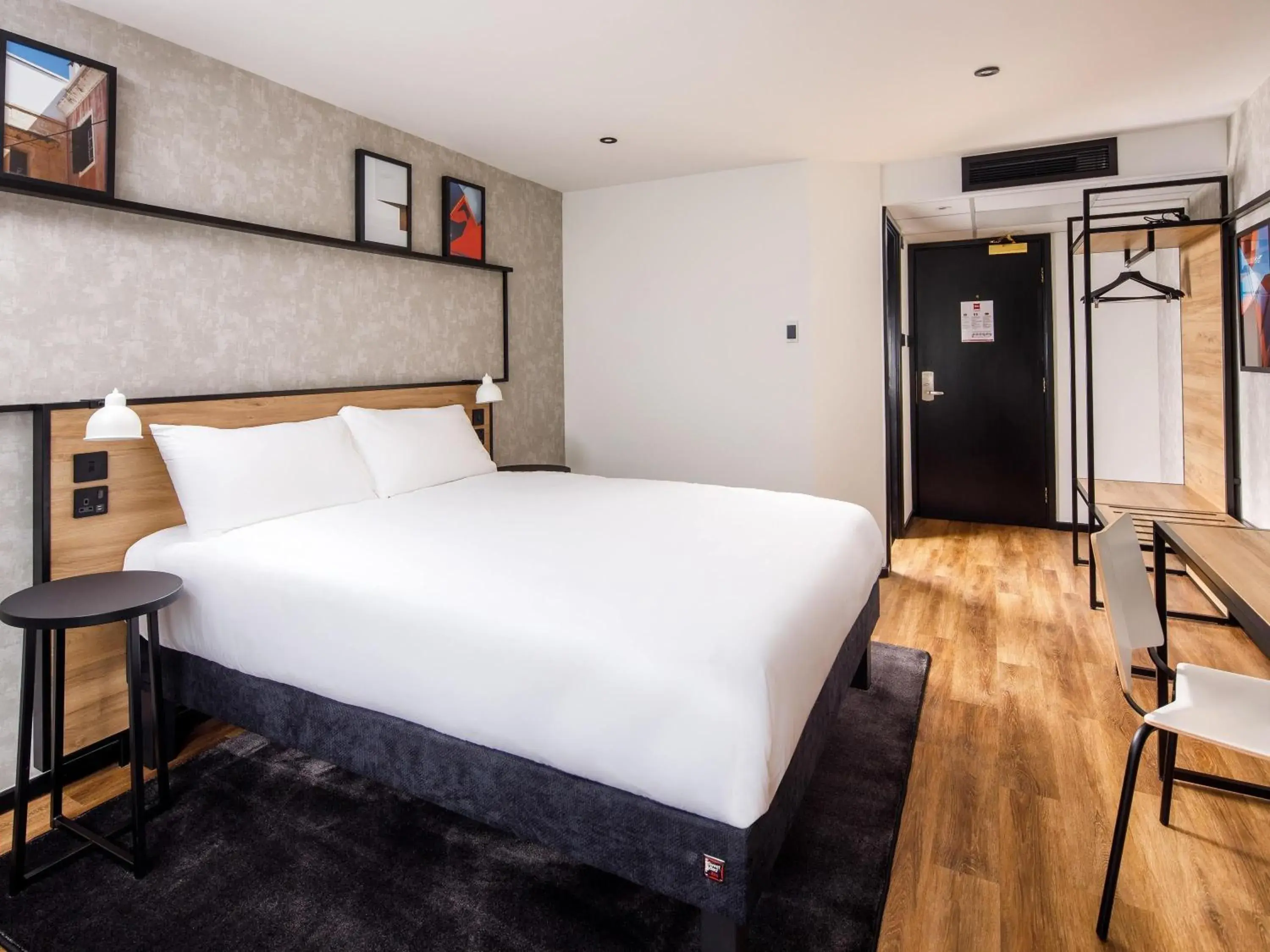 Bedroom, Bed in ibis Wakefield East-Castleford Bedroom, Bed in ibis Wakefield East-Castleford