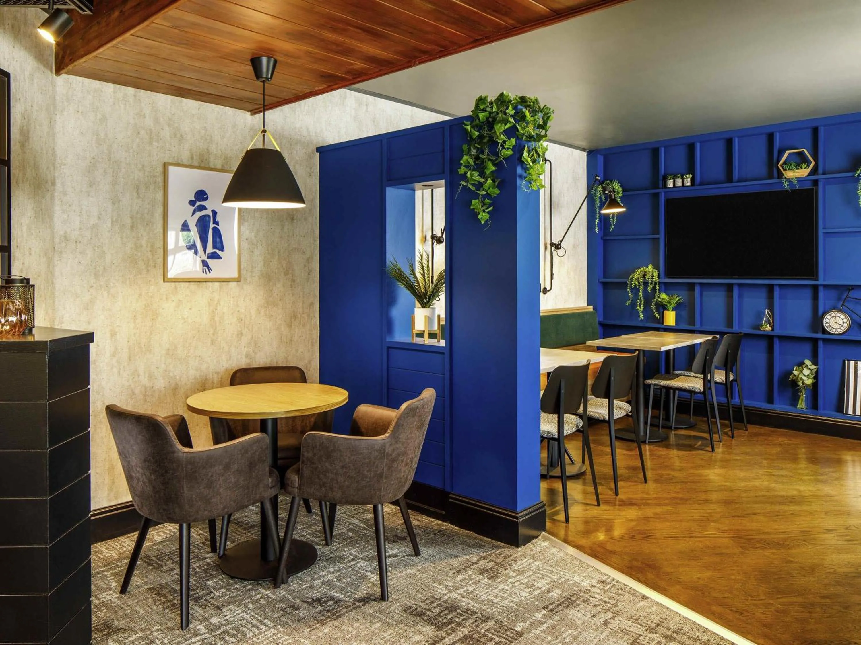 Restaurant/places to eat in ibis Wakefield East-Castleford