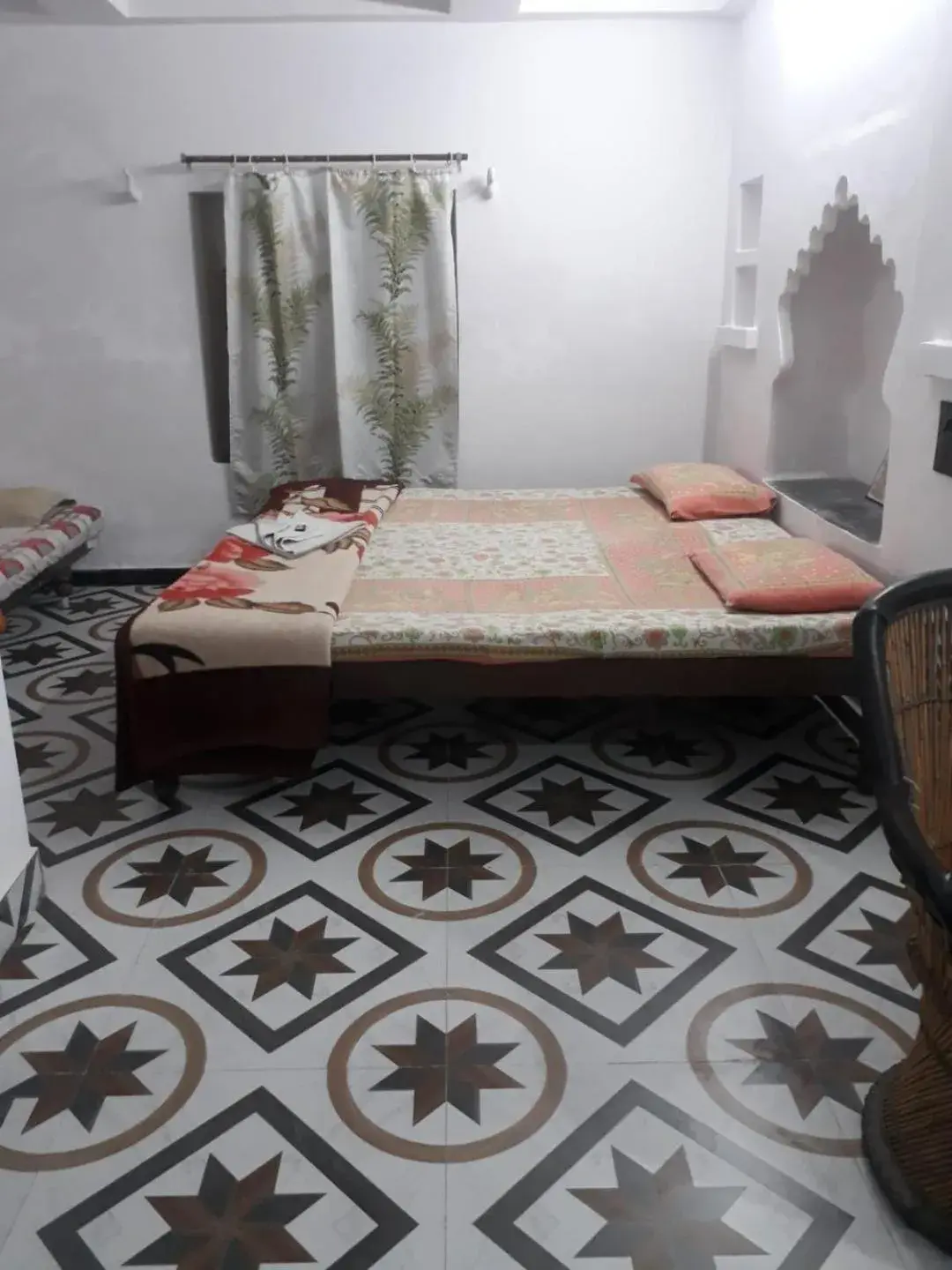 Bedroom, Bed in Jag Niwas Guest House & pure veg restaurant Bedroom, Bed in Jag Niwas Guest House & pure veg restaurant