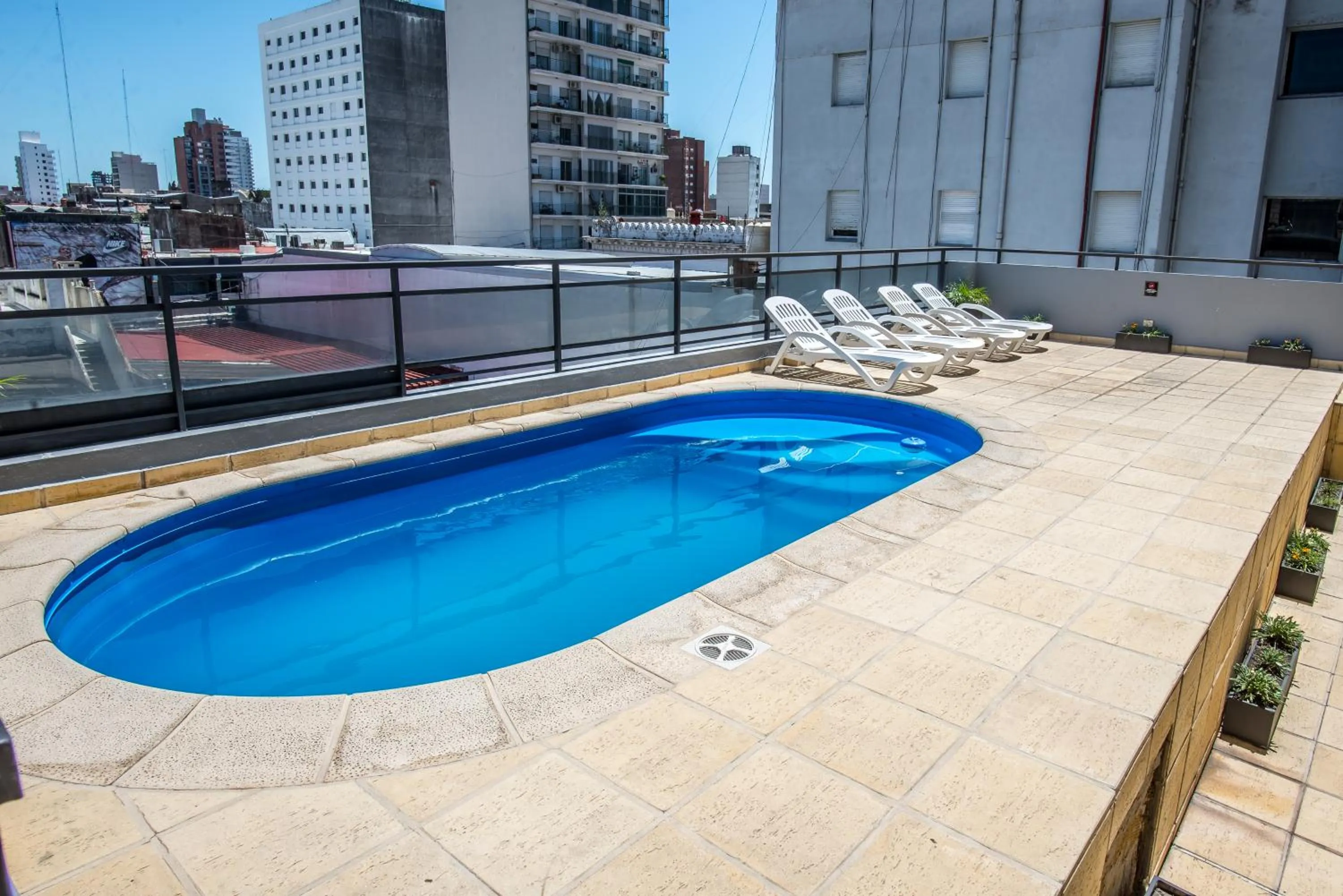 Swimming pool in Castelar Hotel Santa Fe