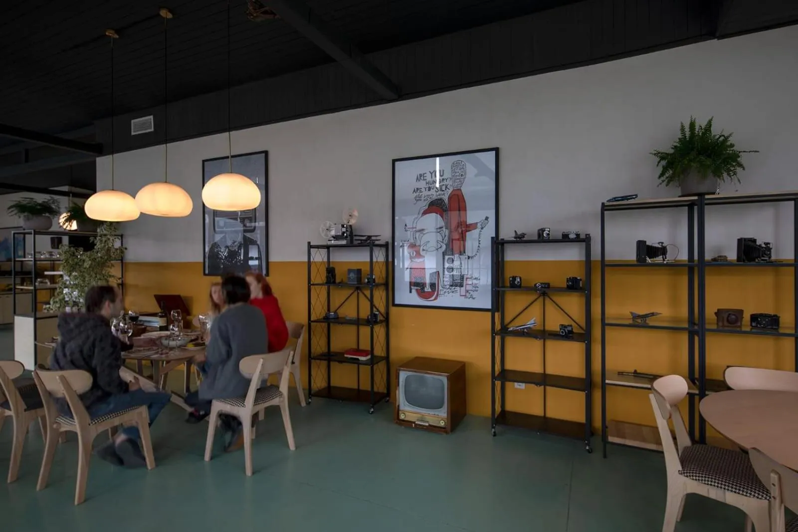 Restaurant/places to eat in Kazbegi View