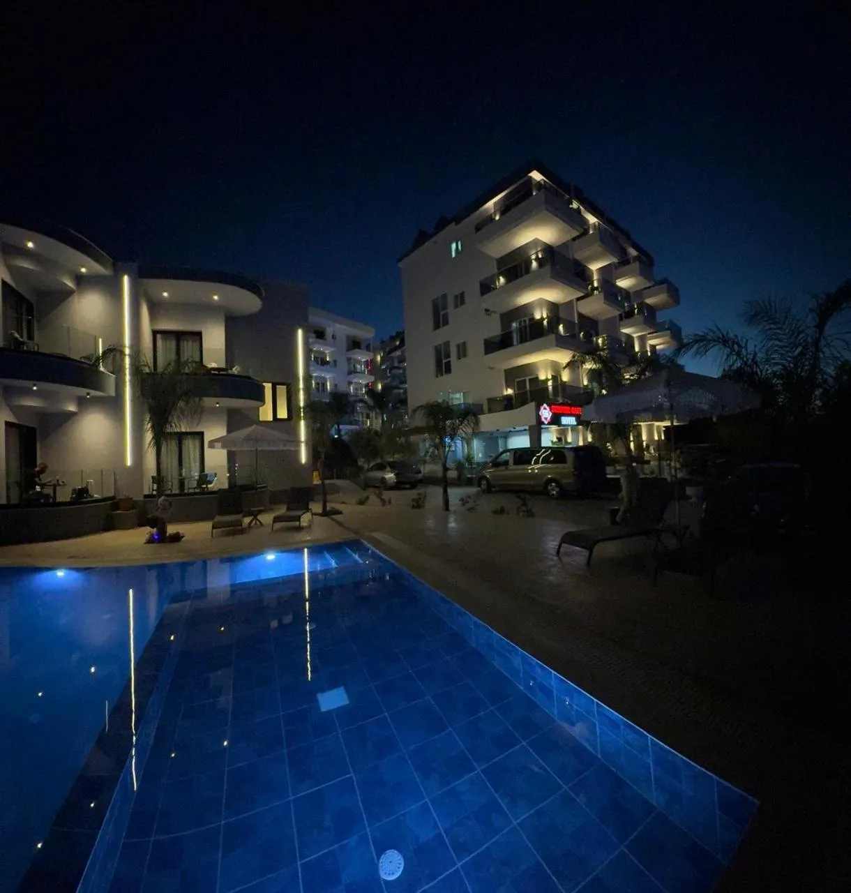 Summer Gate Hotel