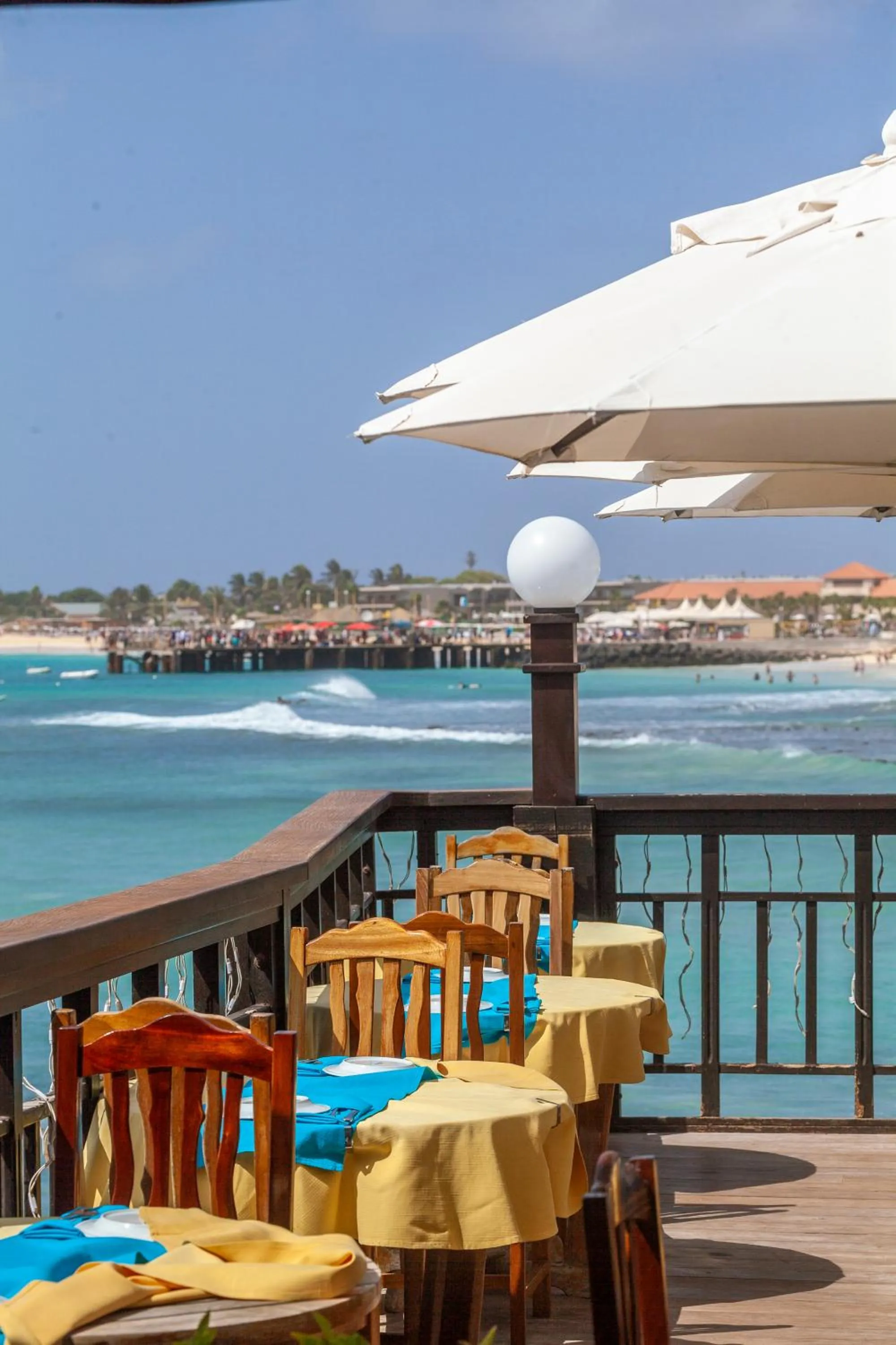 Restaurant/places to eat in Hotel Odjo d'água